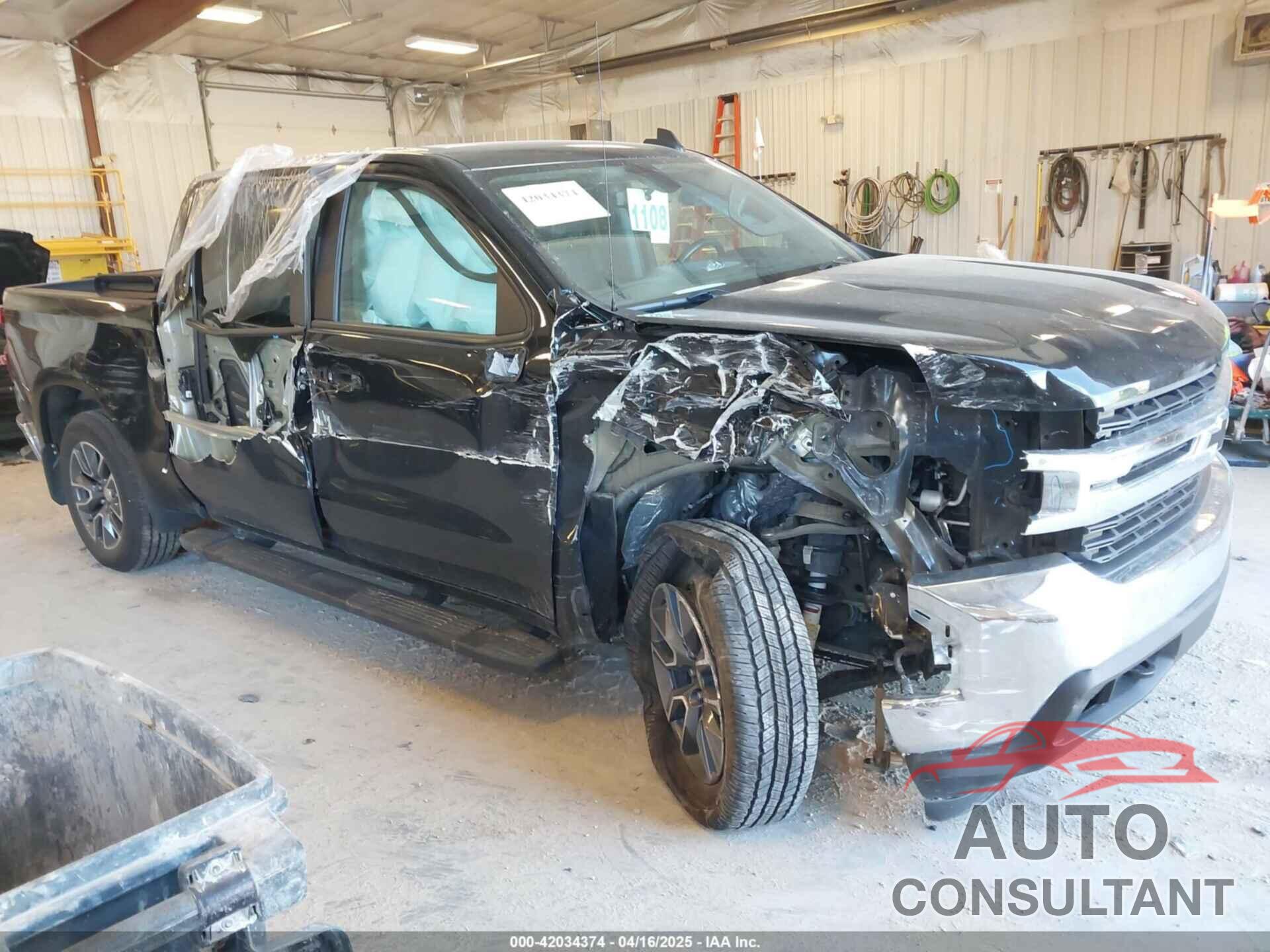 CHEVROLET SILVERADO 1500 2021 - 3GCUYDED4MG215721