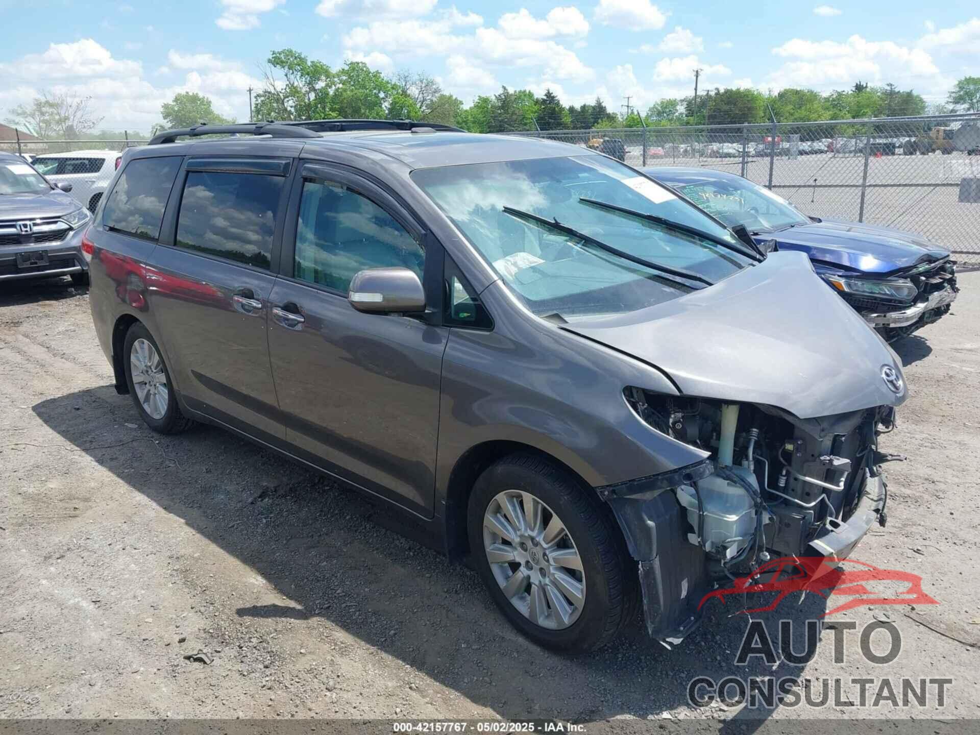 TOYOTA SIENNA 2013 - 5TDYK3DC7DS365653