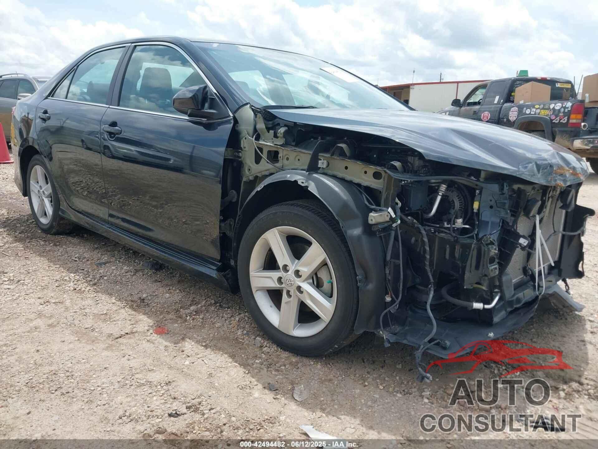 TOYOTA CAMRY 2014 - 4T1BF1FK9EU440588