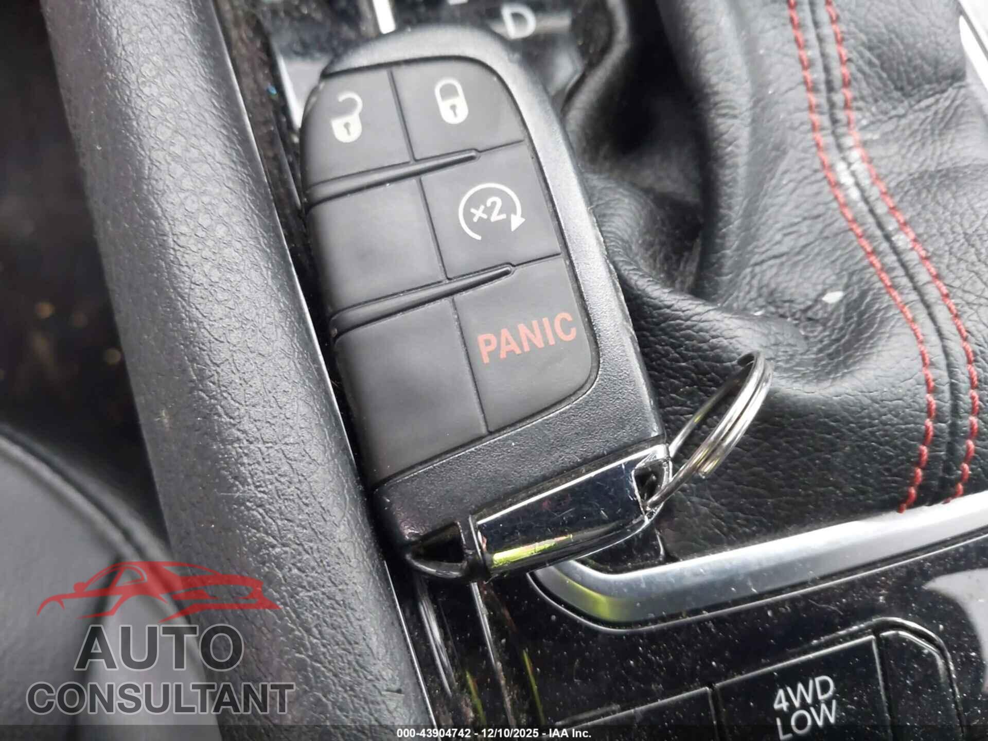 JEEP COMPASS 2022 - 3C4NJDDB2NT114632