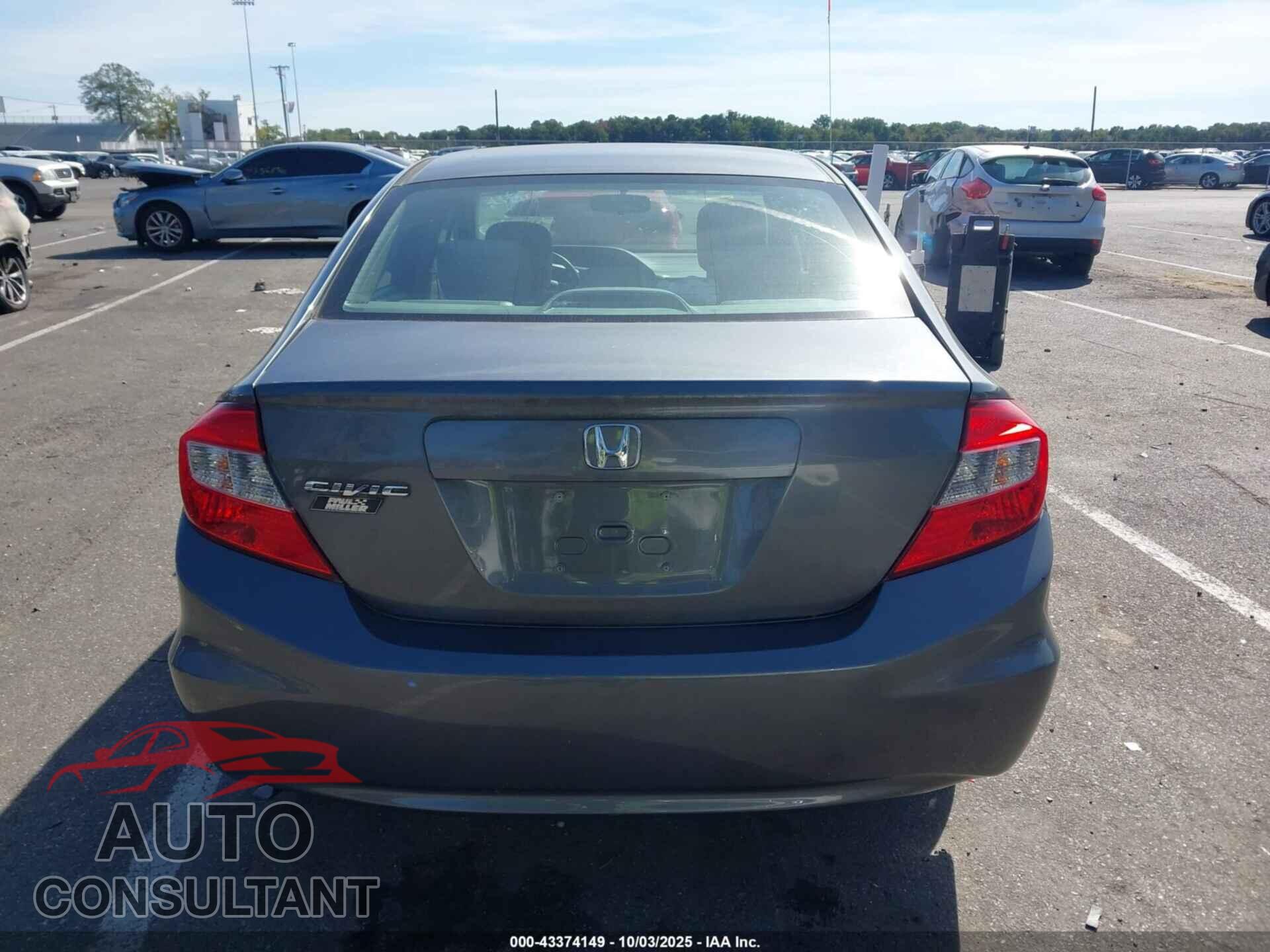 HONDA CIVIC 2012 - 19XFB2F56CE388012