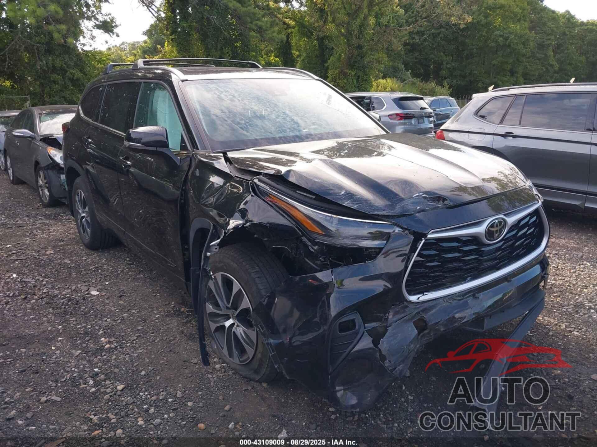 TOYOTA HIGHLANDER 2021 - 5TDGZRBH6MS084372