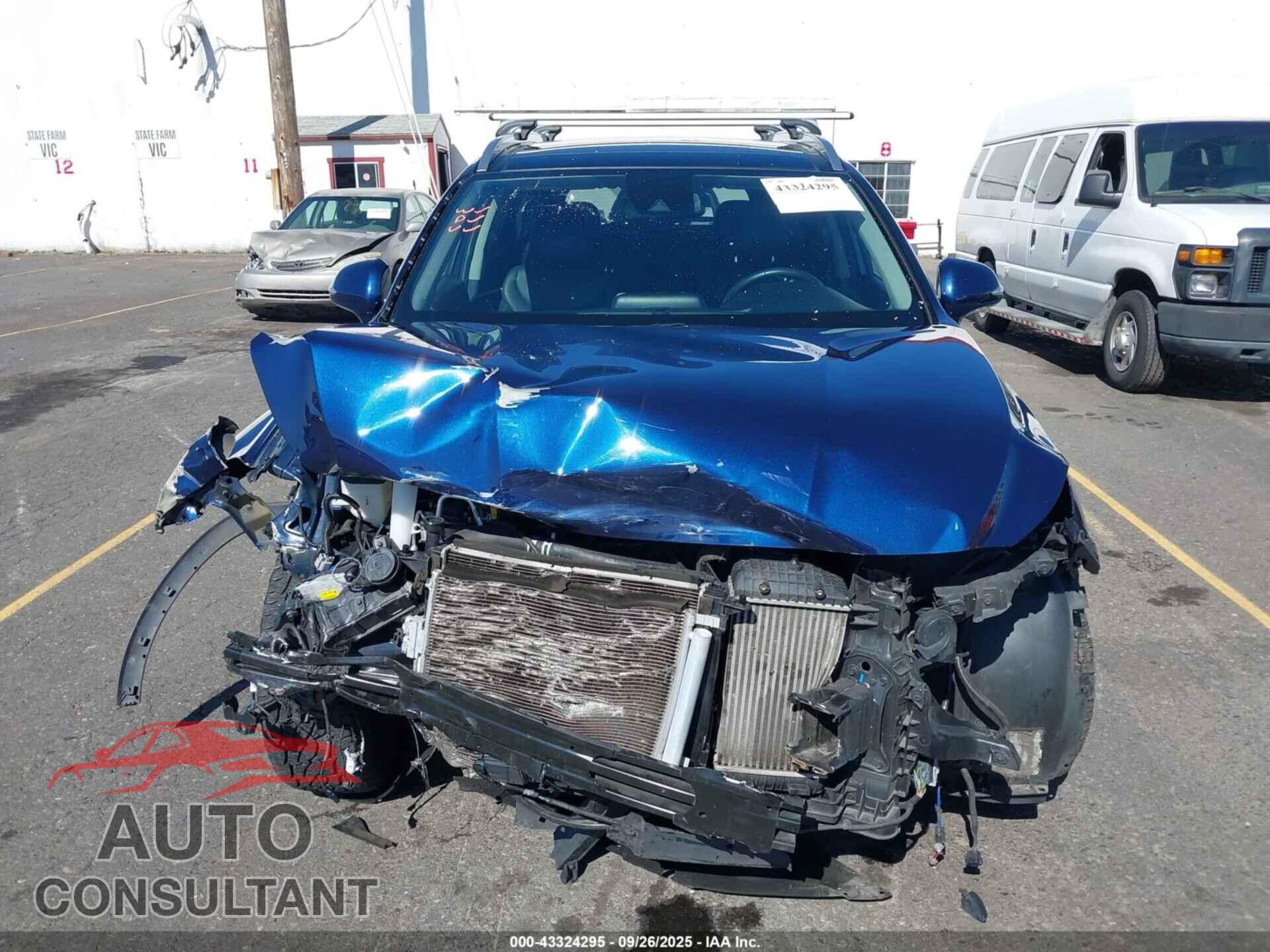 HYUNDAI SANTA FE 2020 - 5NMS3CAA4LH257644
