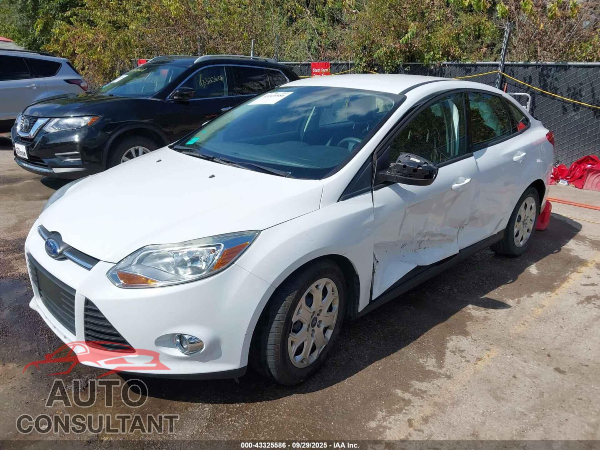 FORD FOCUS 2012 - 1FAHP3F29CL279921
