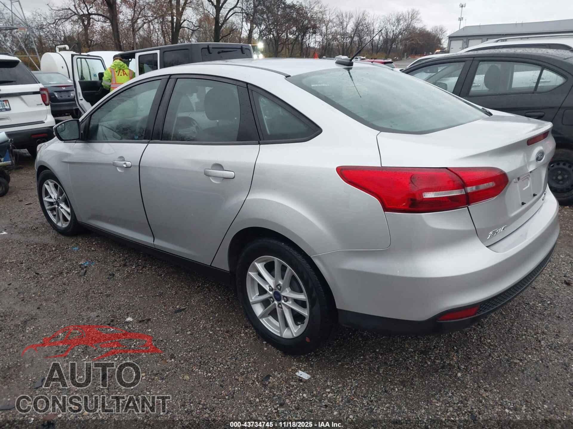 FORD FOCUS 2015 - 1FADP3F20FL356002