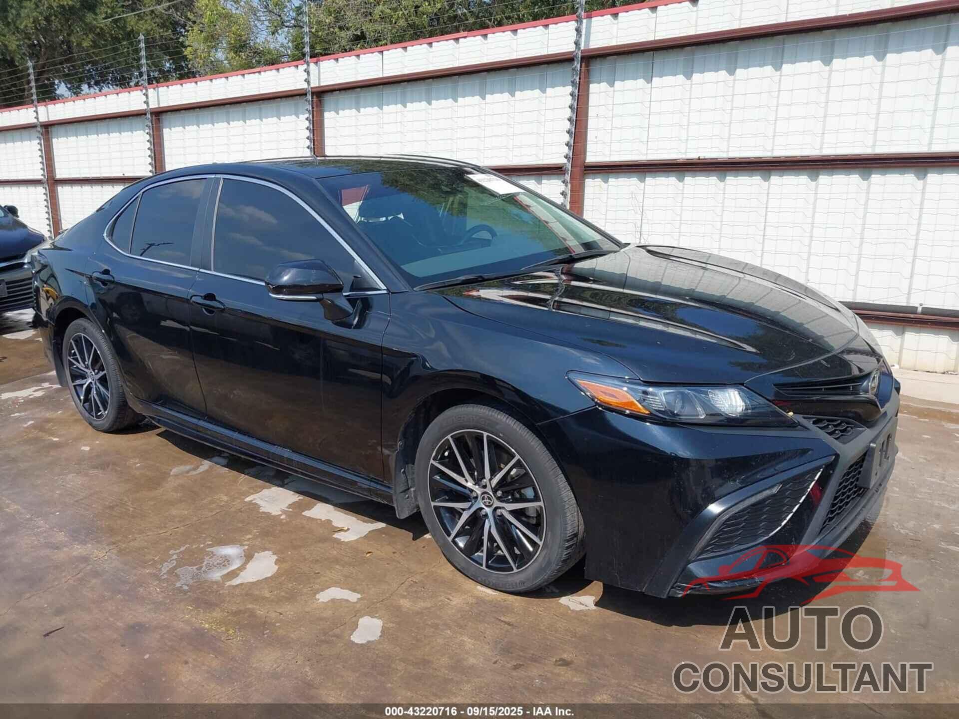TOYOTA CAMRY 2023 - 4T1T11AK8PU791103