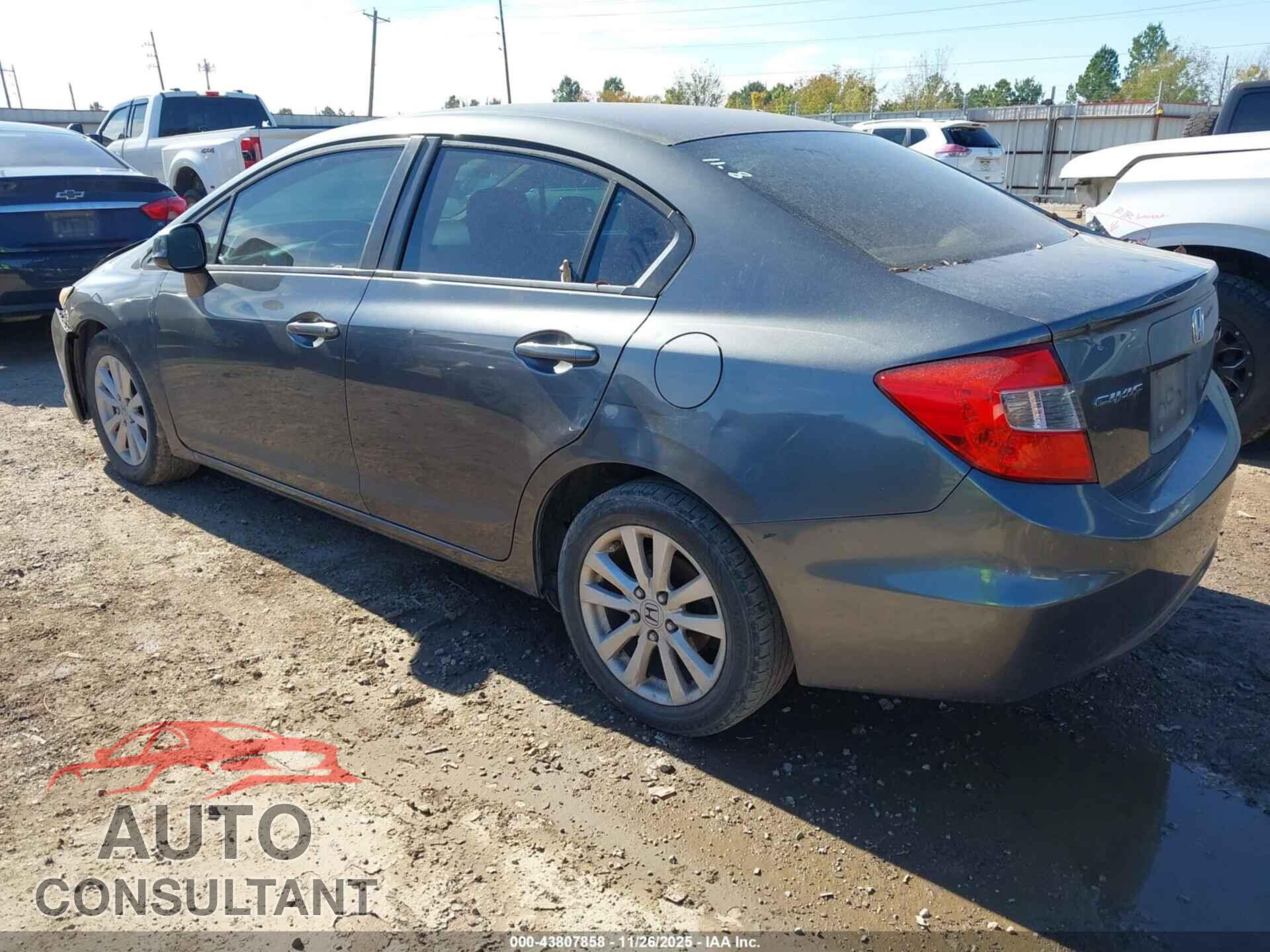 HONDA CIVIC 2012 - 2HGFB2F86CH311446