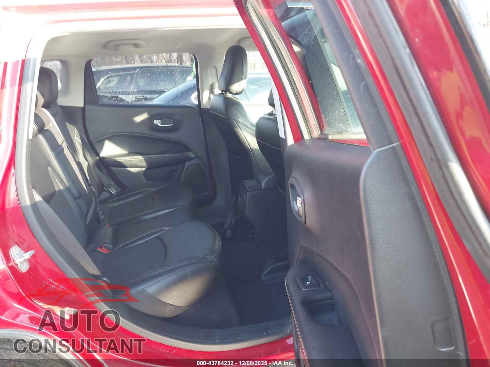 JEEP COMPASS 2019 - 3C4NJDBB5KT737225