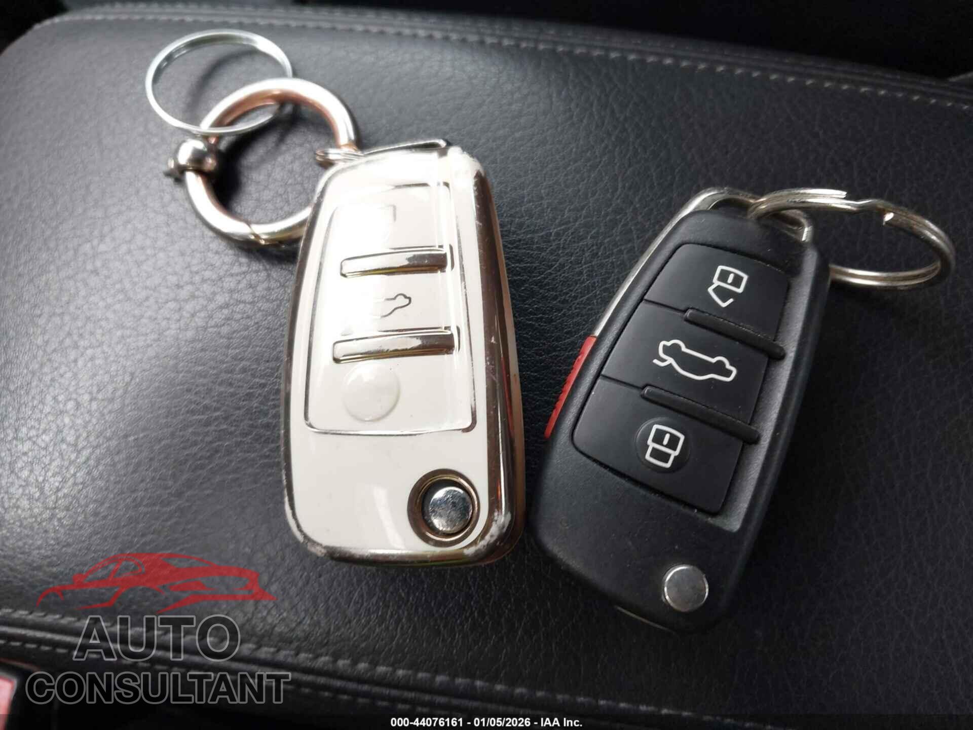 AUDI A3 2016 - WAUA7GFF6G1115773