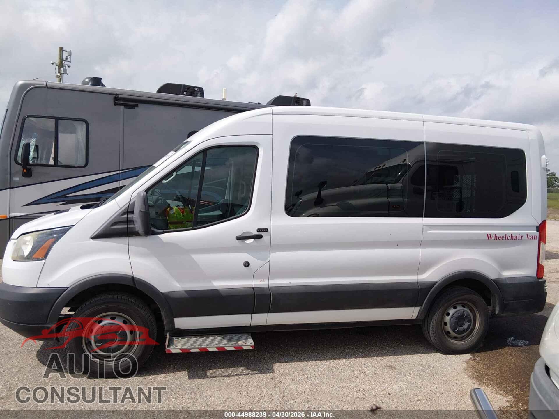 FORD TRANSIT-150 2017 - 1FMZK1CM9HKB57592