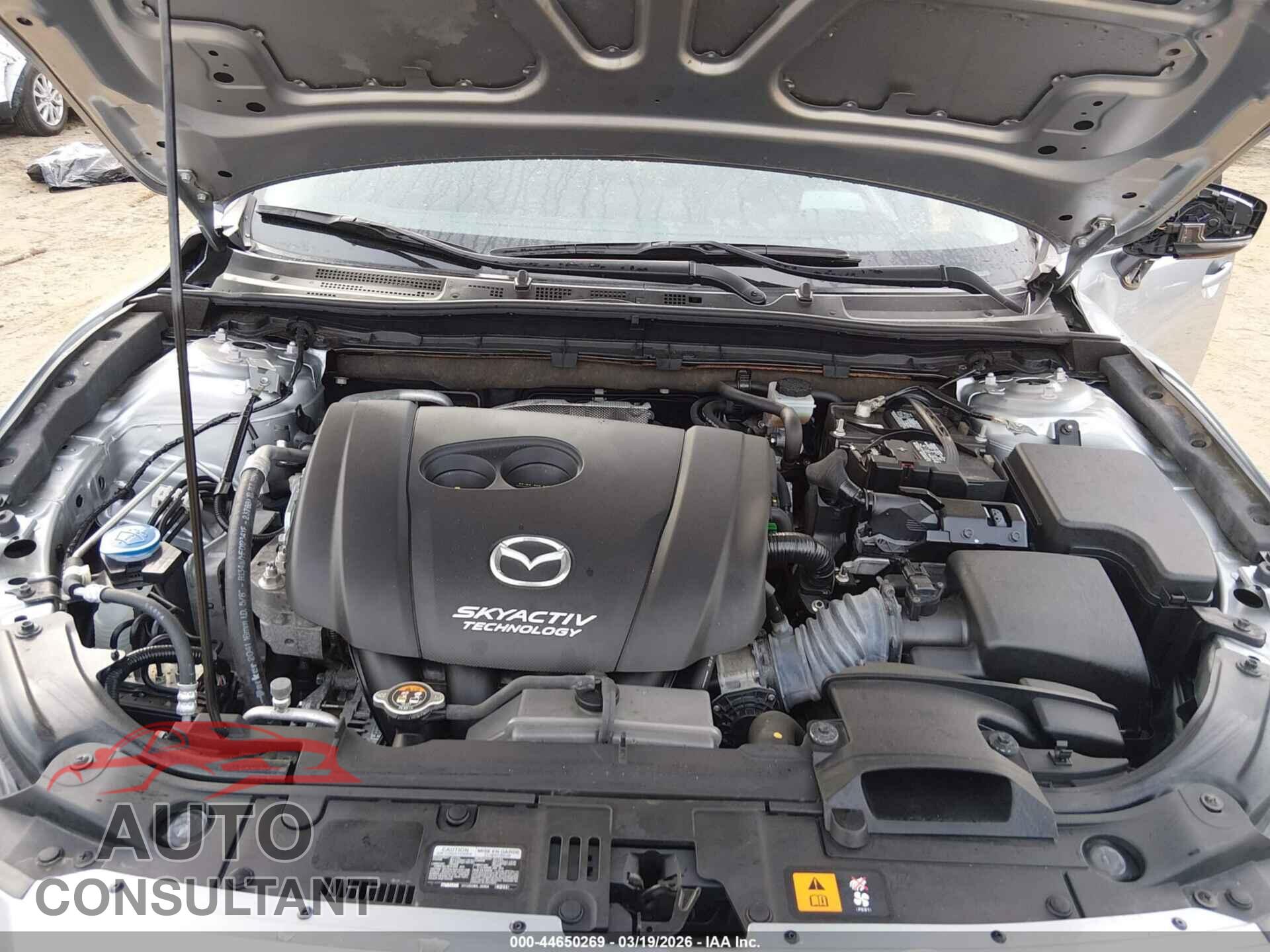 MAZDA MAZDA3 2017 - JM1BN1M37H1131663