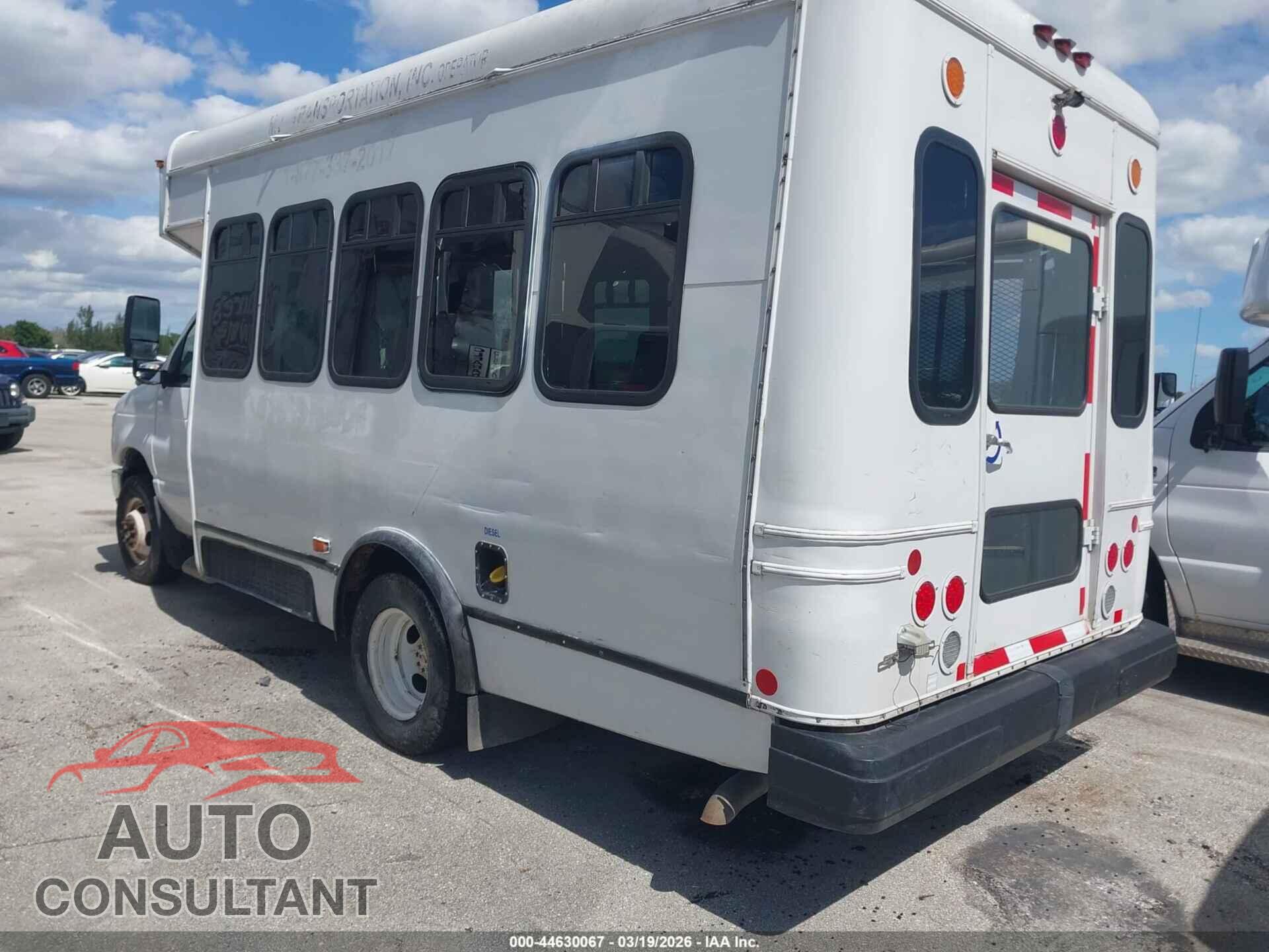 FORD E-350 CUTAWAY 2009 - 1FDEE35PX9DA92105
