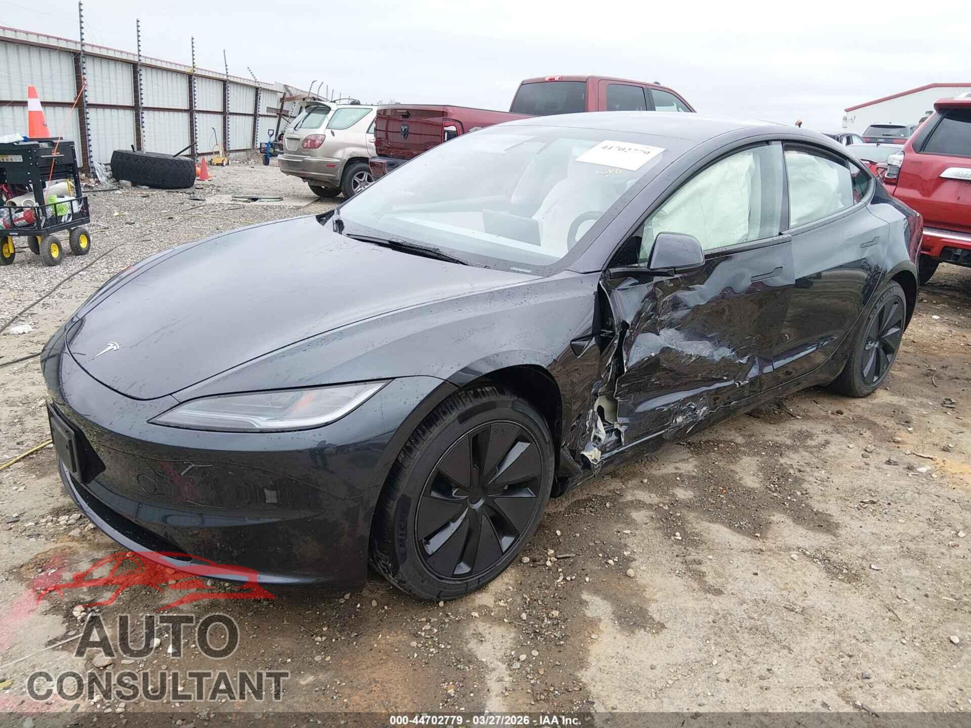 TESLA MODEL 3 2024 - 5YJ3E1EA3RF857501