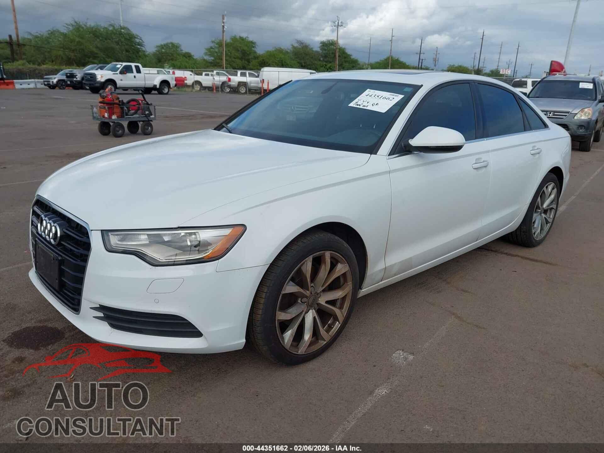 AUDI A6 2013 - WAUGFAFC6DN022367