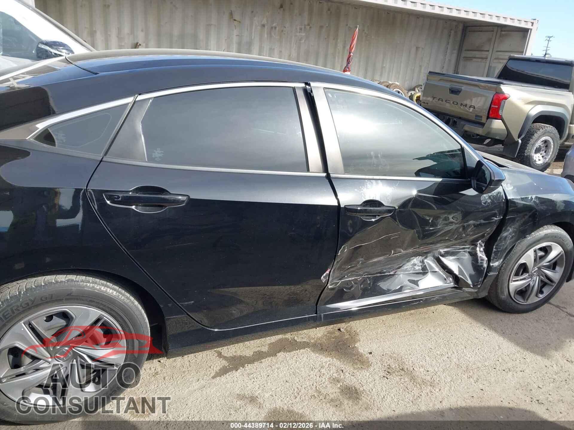 HONDA CIVIC 2019 - 2HGFC2F60KH550291