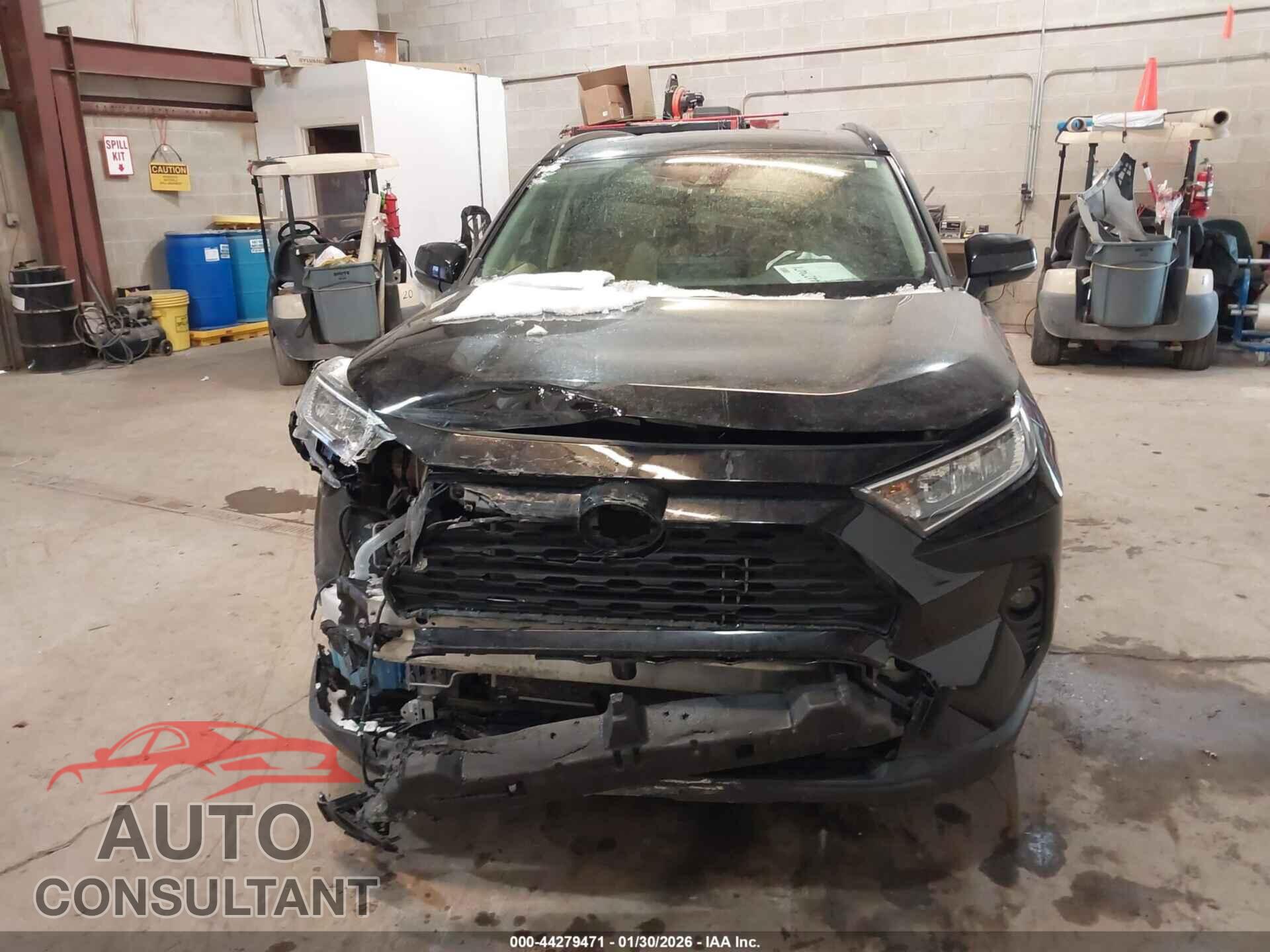 TOYOTA RAV4 2020 - JTMP1RFVXLJ028647