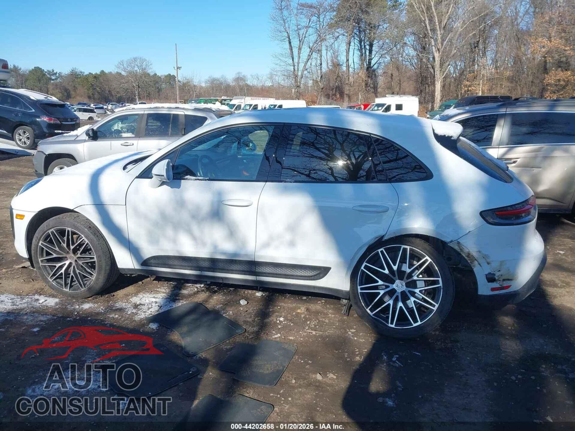 PORSCHE MACAN 2025 - WP1AA2A55SLB00375