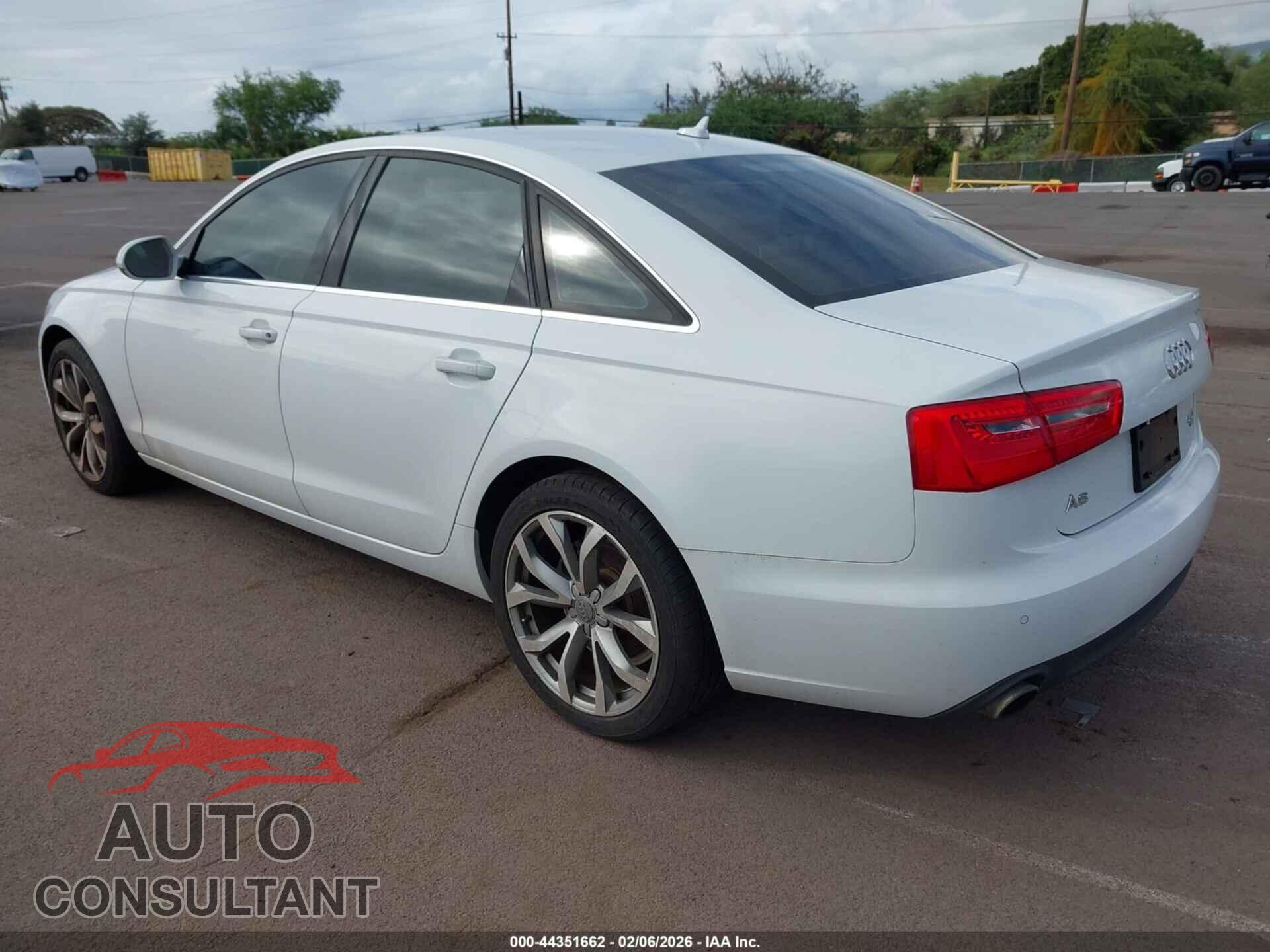 AUDI A6 2013 - WAUGFAFC6DN022367