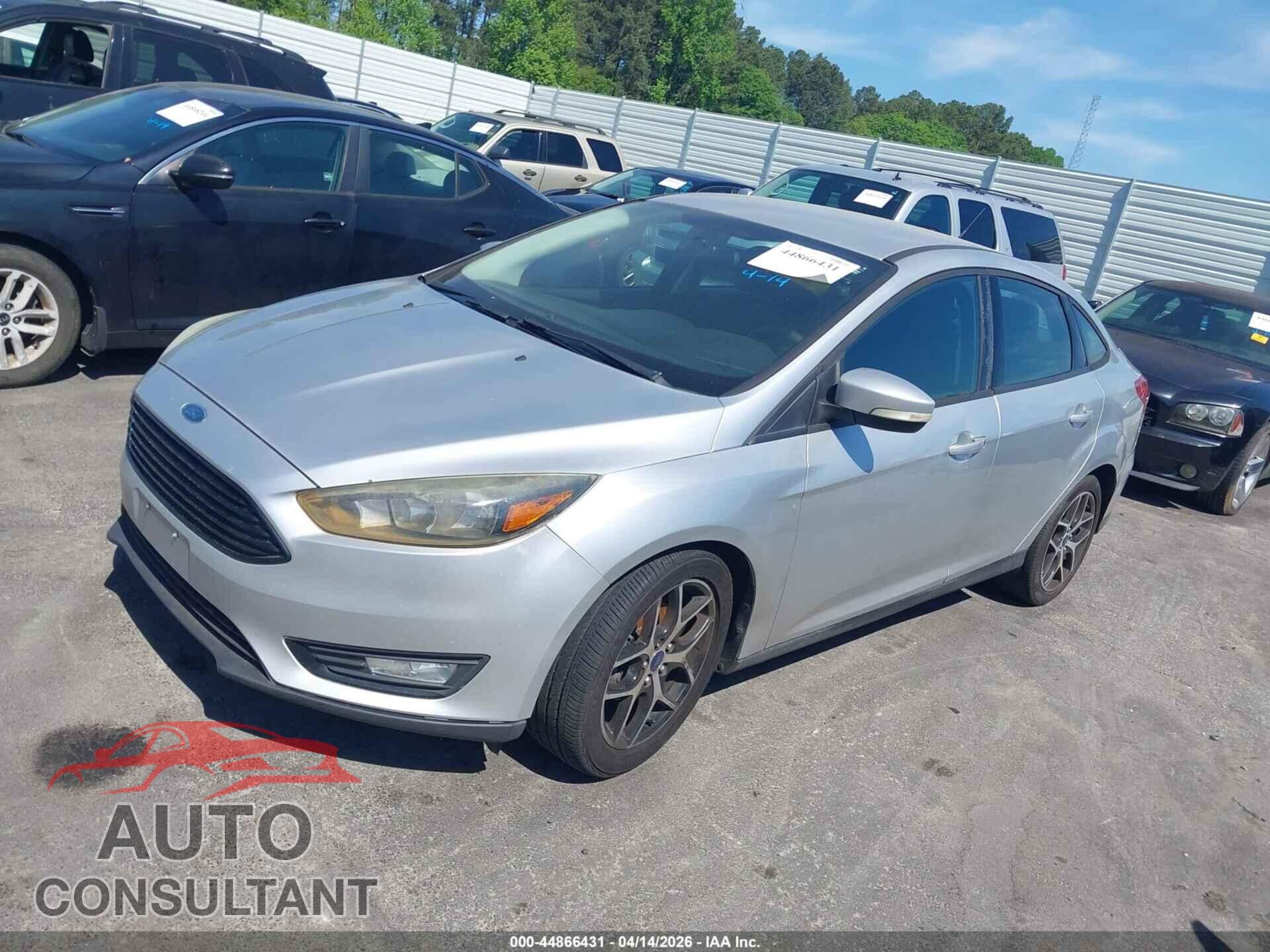 FORD FOCUS 2017 - 1FADP3FE9HL292507