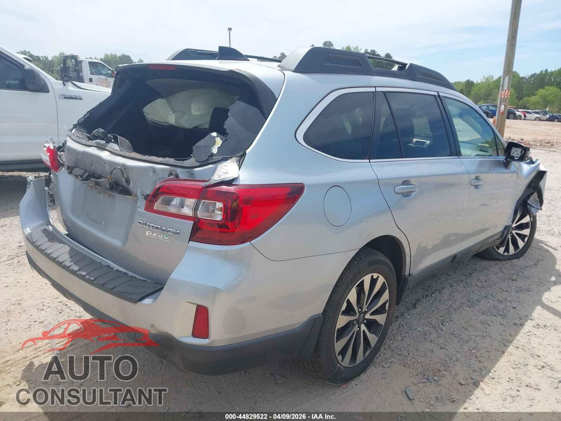 SUBARU OUTBACK 2016 - 4S4BSAJC2G3324055