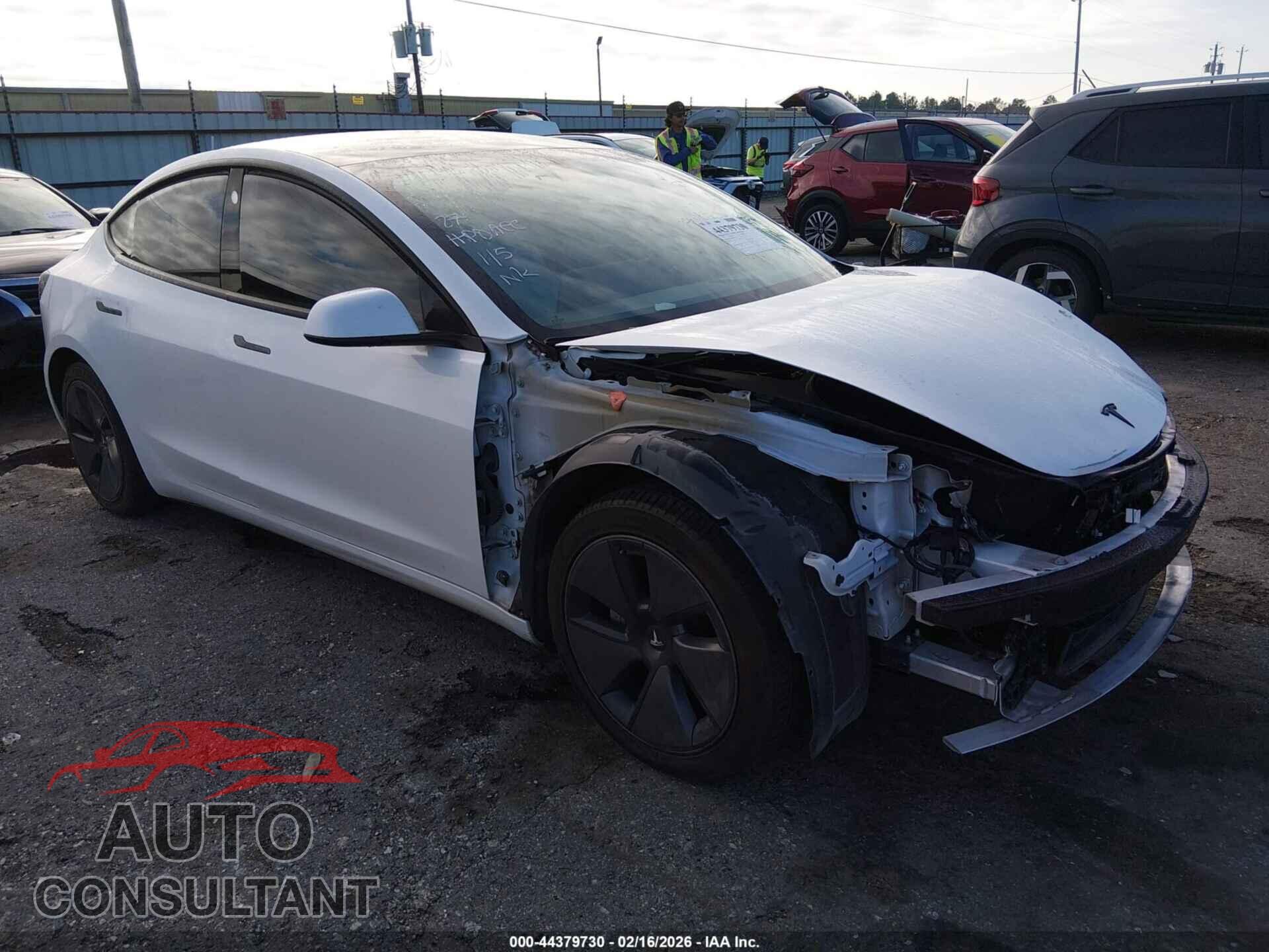 TESLA MODEL 3 2021 - 5YJ3E1EA2MF928602