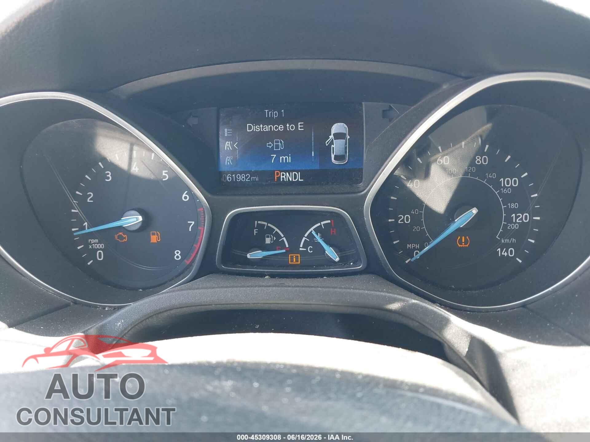 FORD FOCUS 2016 - 1FADP3E2XGL310552