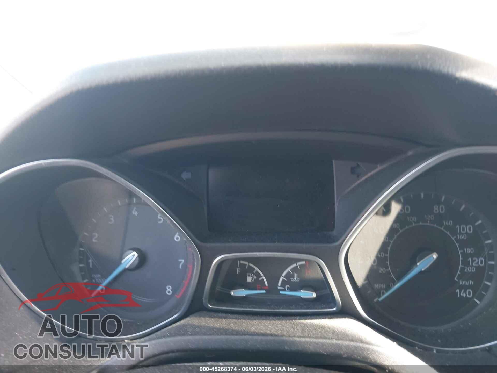 FORD FOCUS 2018 - 1FADP3F22JL201928