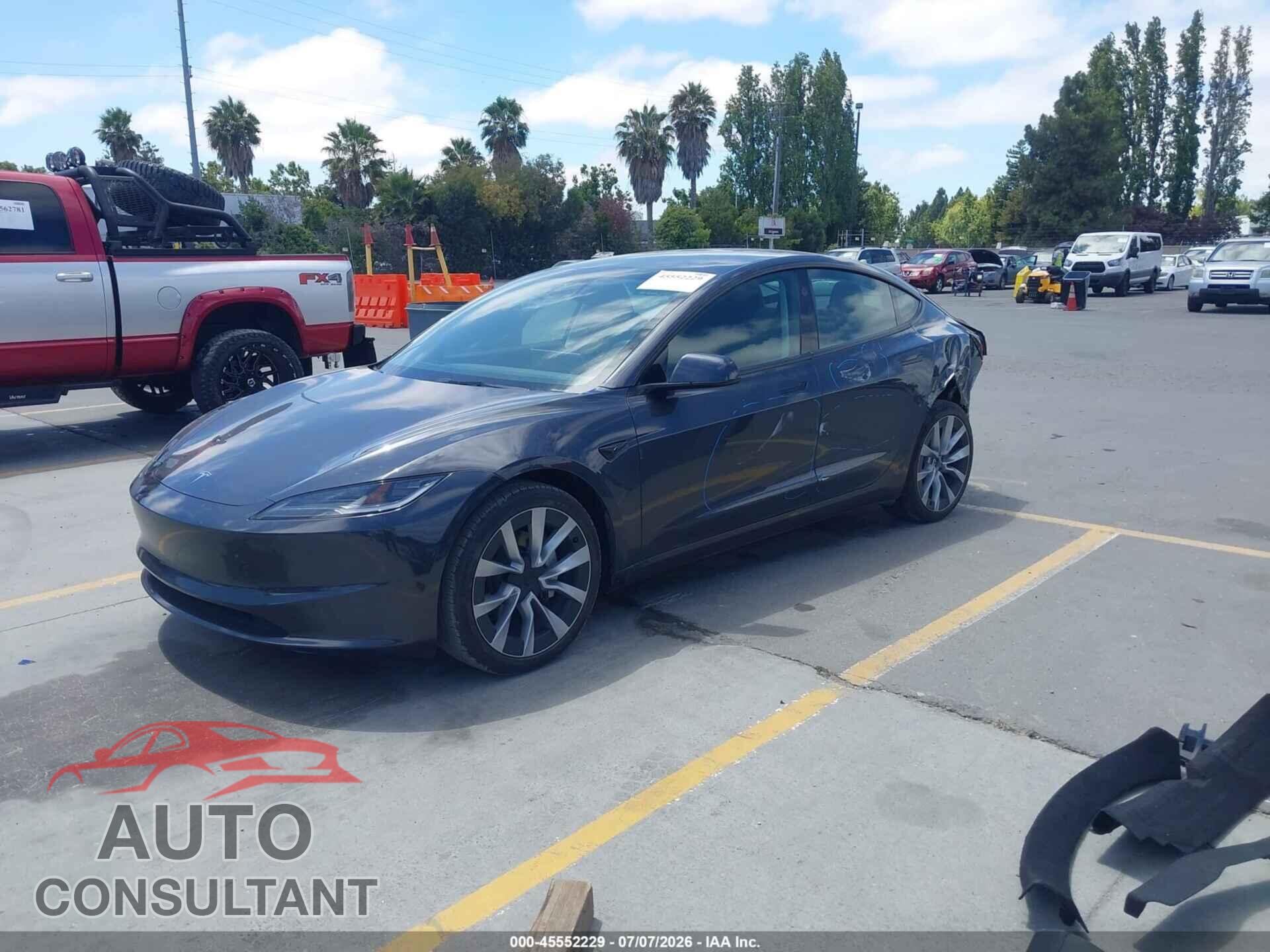 TESLA MODEL 3 2024 - 5YJ3E1EA7RF721386
