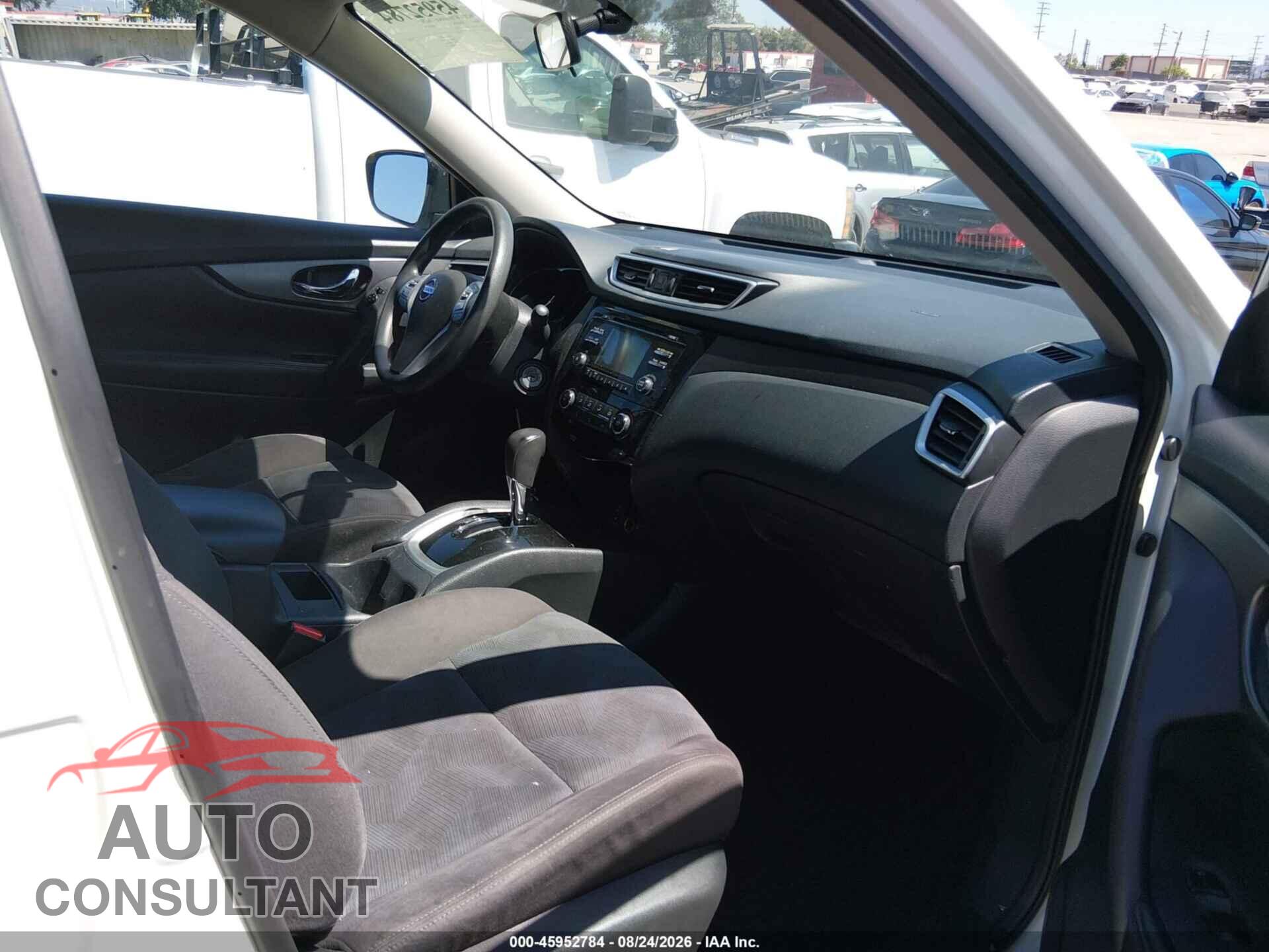 NISSAN ROGUE 2016 - KNMAT2MT1GP671237