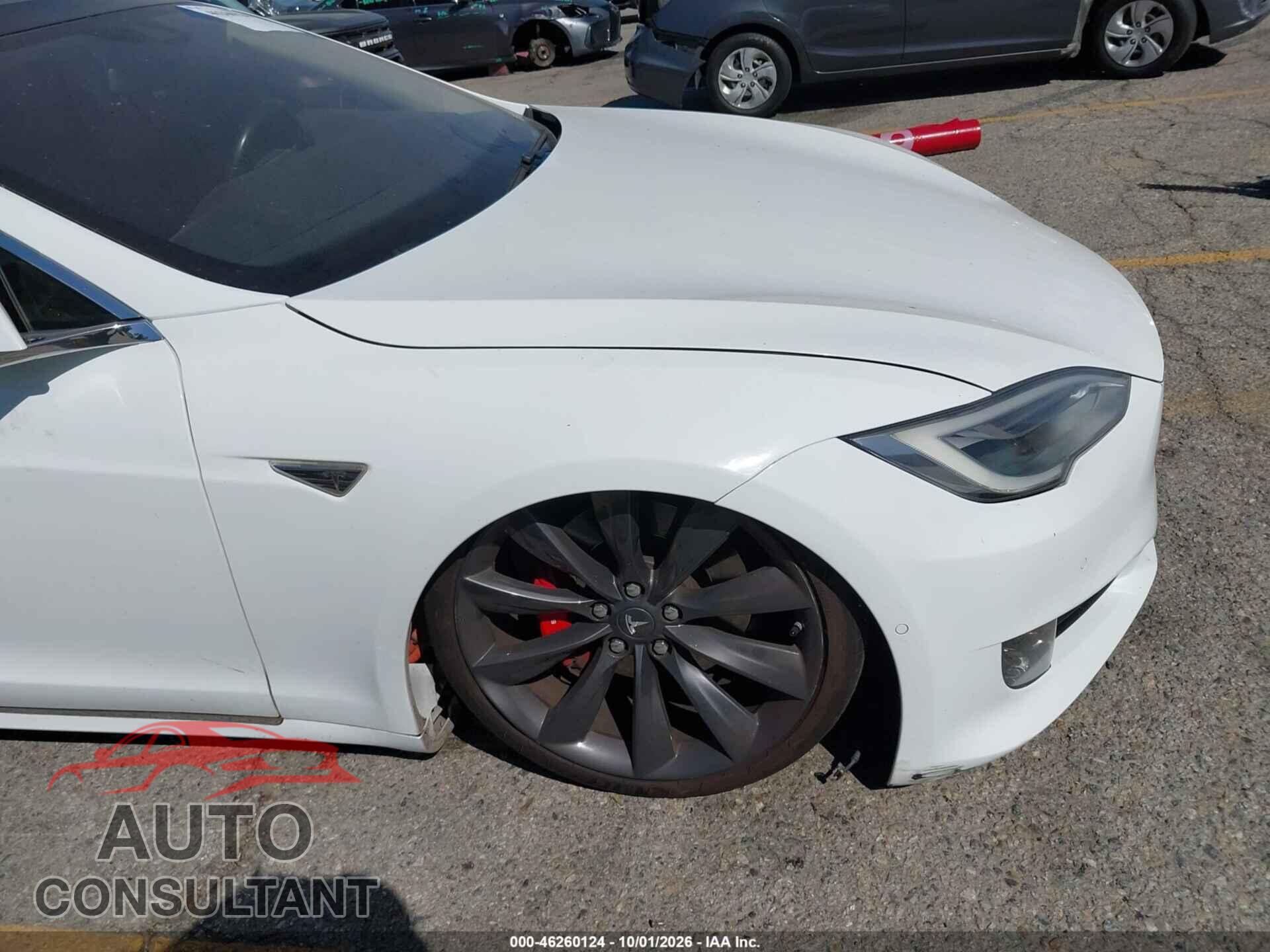 TESLA MODEL S 2016 - 5YJSA1E46GF144879