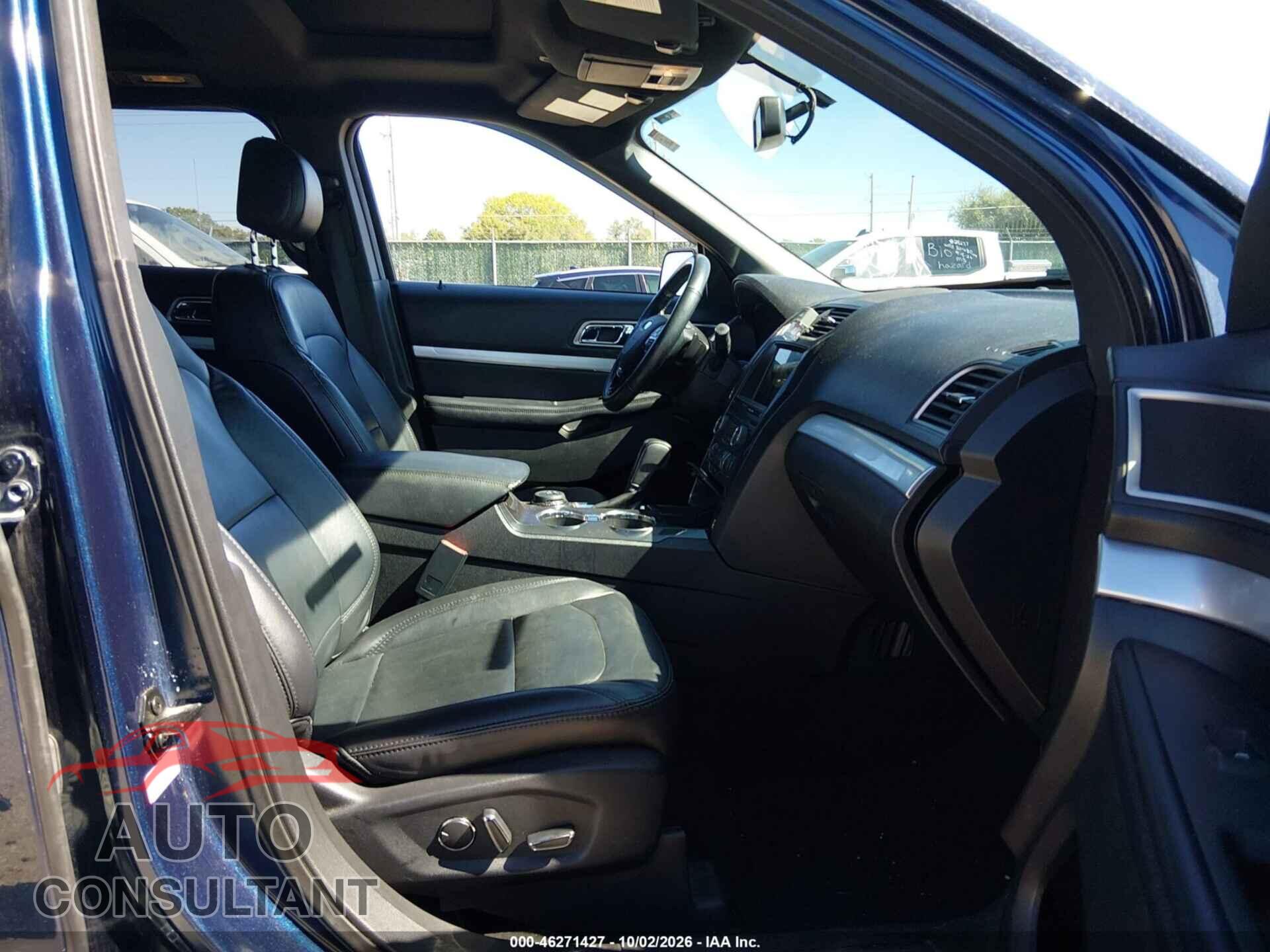 FORD EXPLORER 2017 - 1FM5K8D88HGD32975