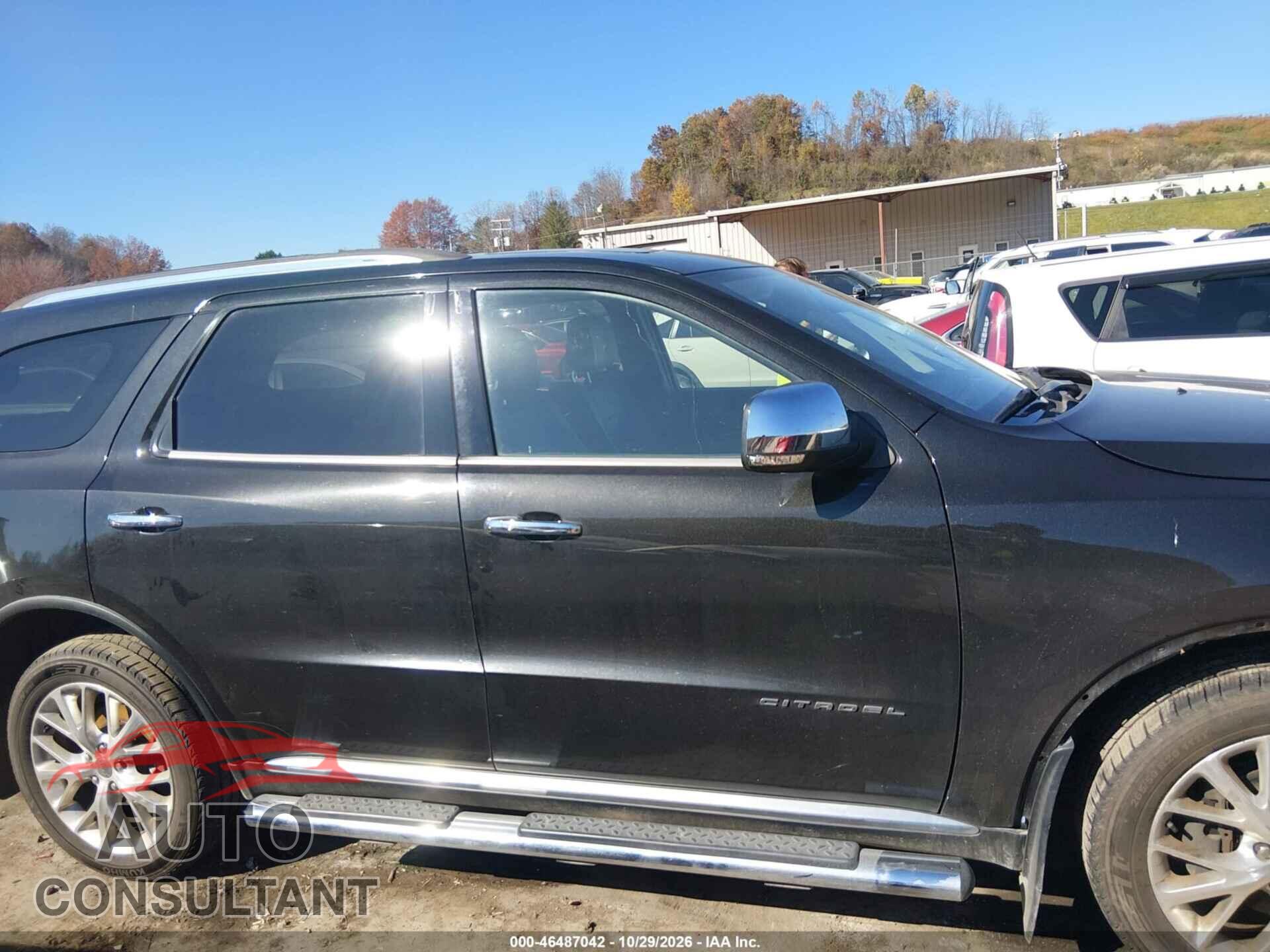 DODGE DURANGO 2015 - 1C4SDJET5FC730161