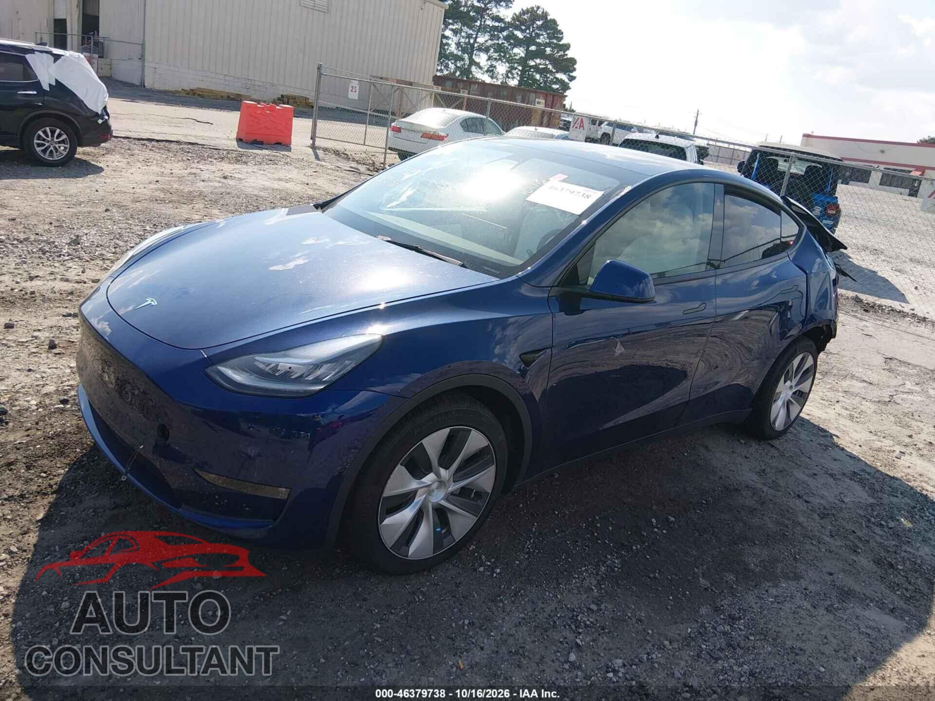 TESLA MODEL Y 2021 - 5YJYGAEE1MF179536
