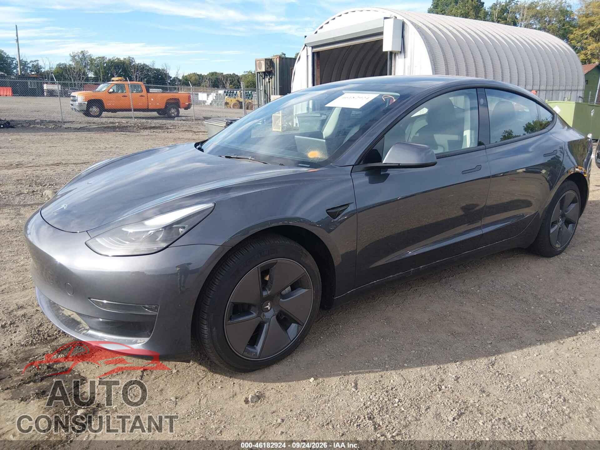 TESLA MODEL 3 2023 - 5YJ3E1EA0PF642381