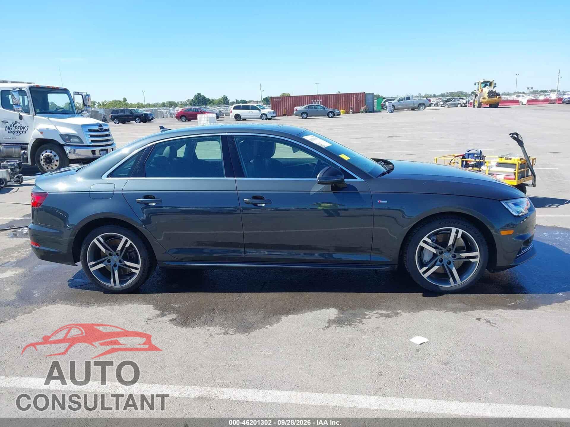 AUDI A4 2018 - WAUFNAF48JN013169