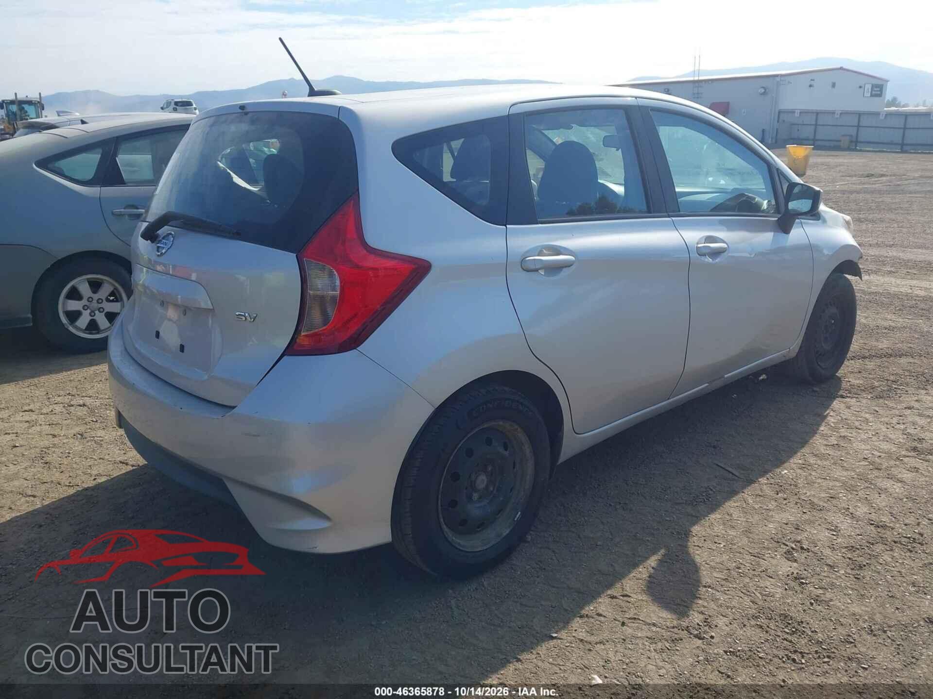 NISSAN VERSA NOTE 2017 - 3N1CE2CP3HL372727