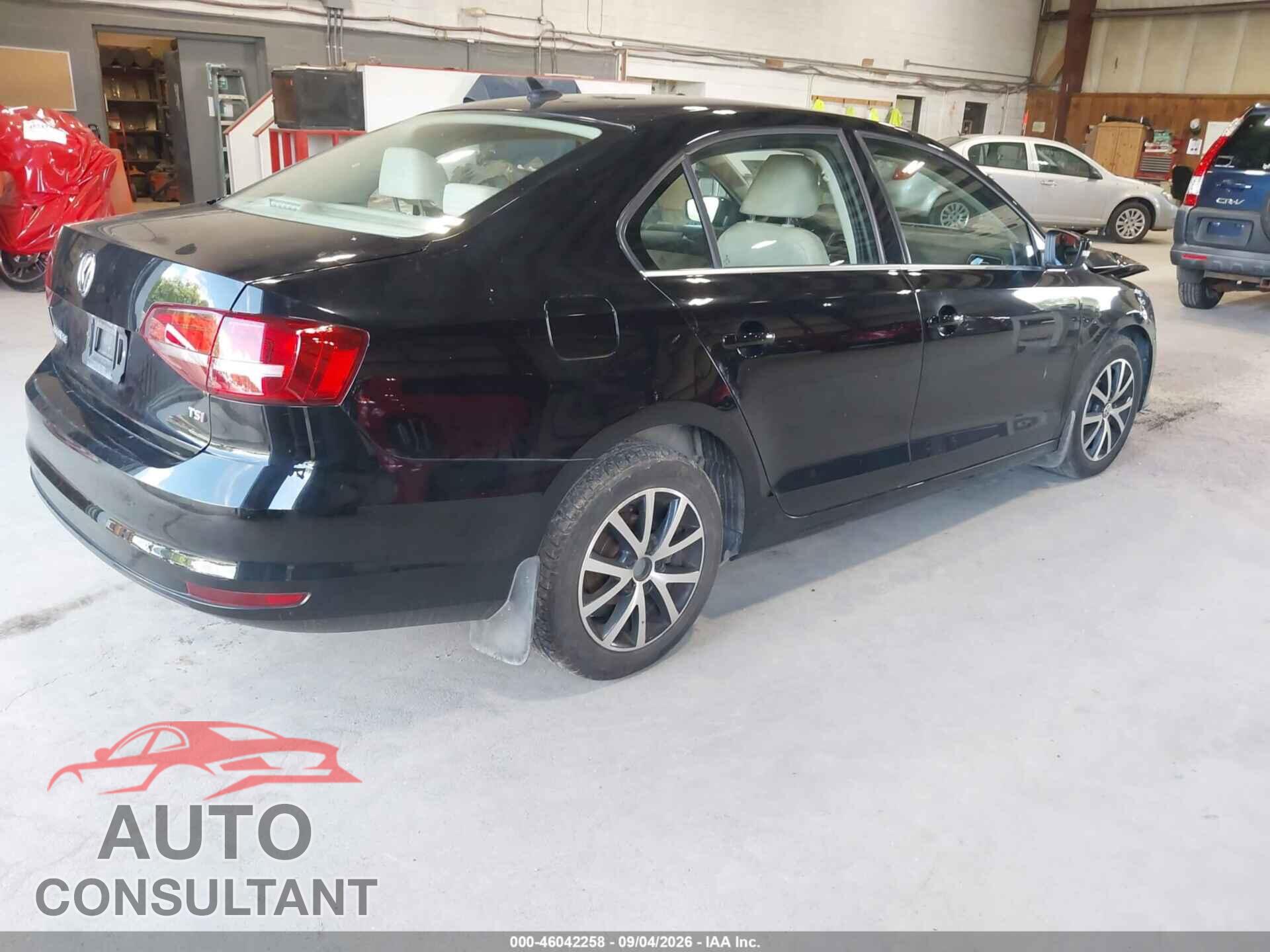 VOLKSWAGEN JETTA 2017 - 3VWDB7AJ7HM231754