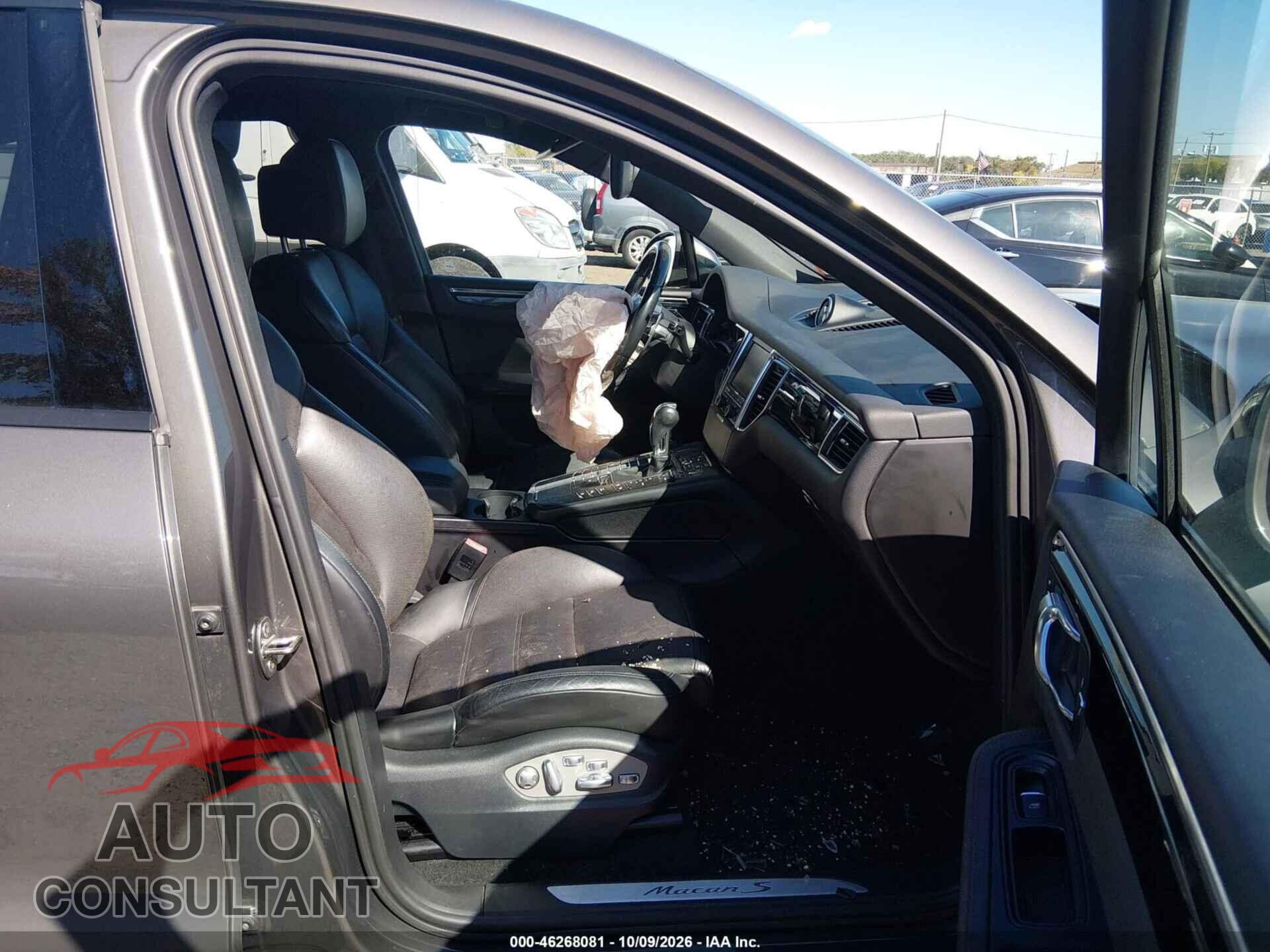 PORSCHE MACAN 2015 - WP1AB2A59FLB69797