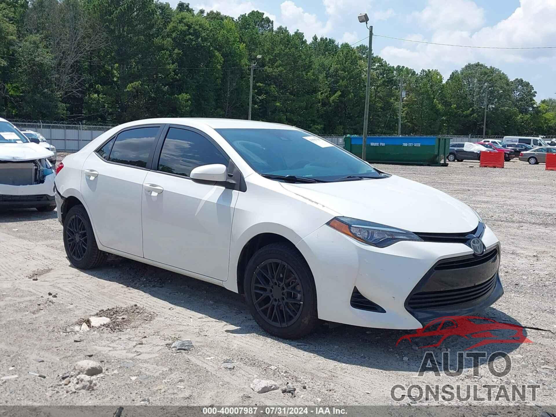 TOYOTA COROLLA 2017 - 5YFBURHE4HP595678