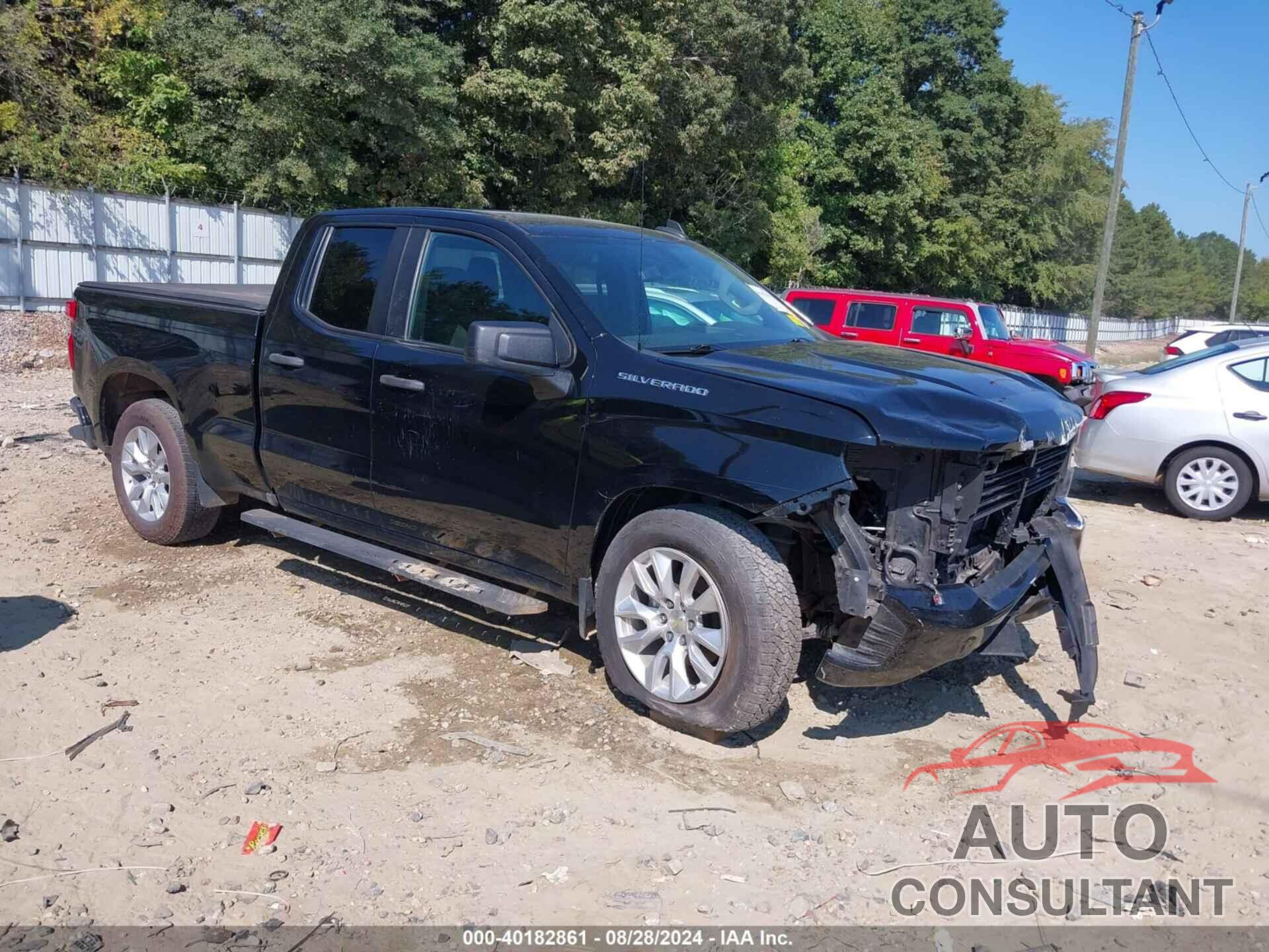 CHEVROLET SILVERADO 1500 2021 - 1GCRWBEK1MZ305570
