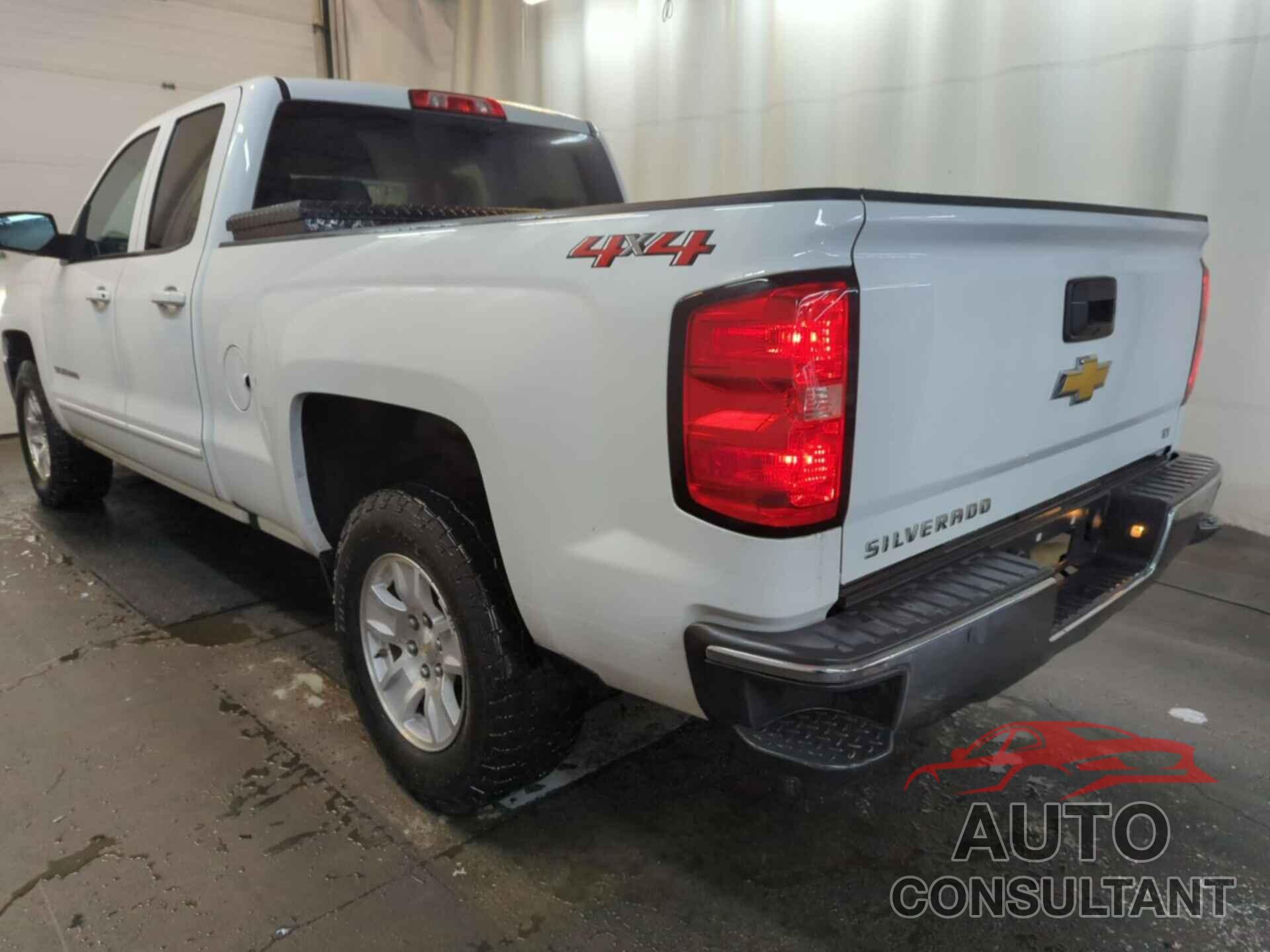 CHEVROLET SILVERADO 2018 - 1GCVKREH6JZ267952