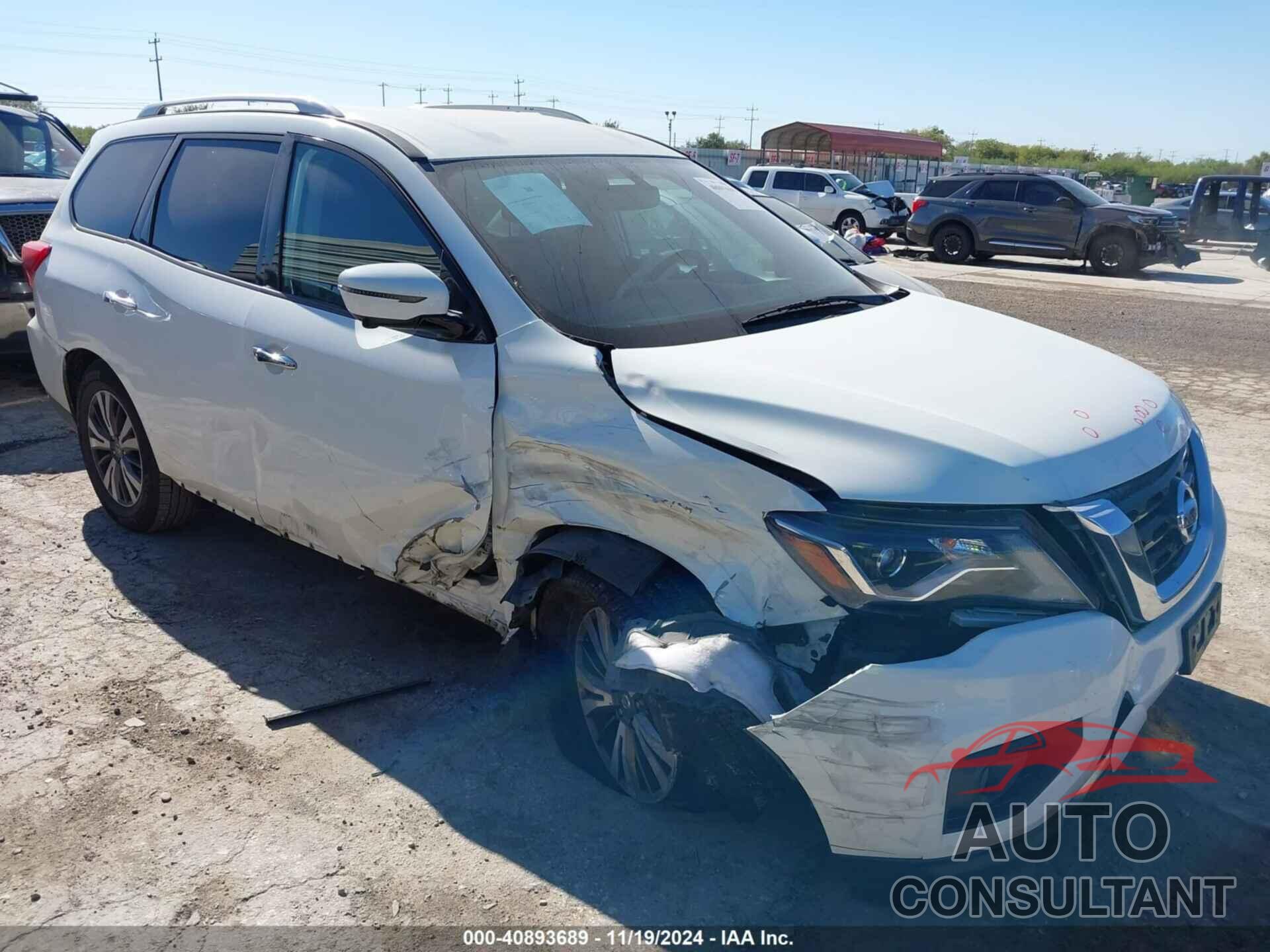 NISSAN PATHFINDER 2018 - 5N1DR2MN6JC610084