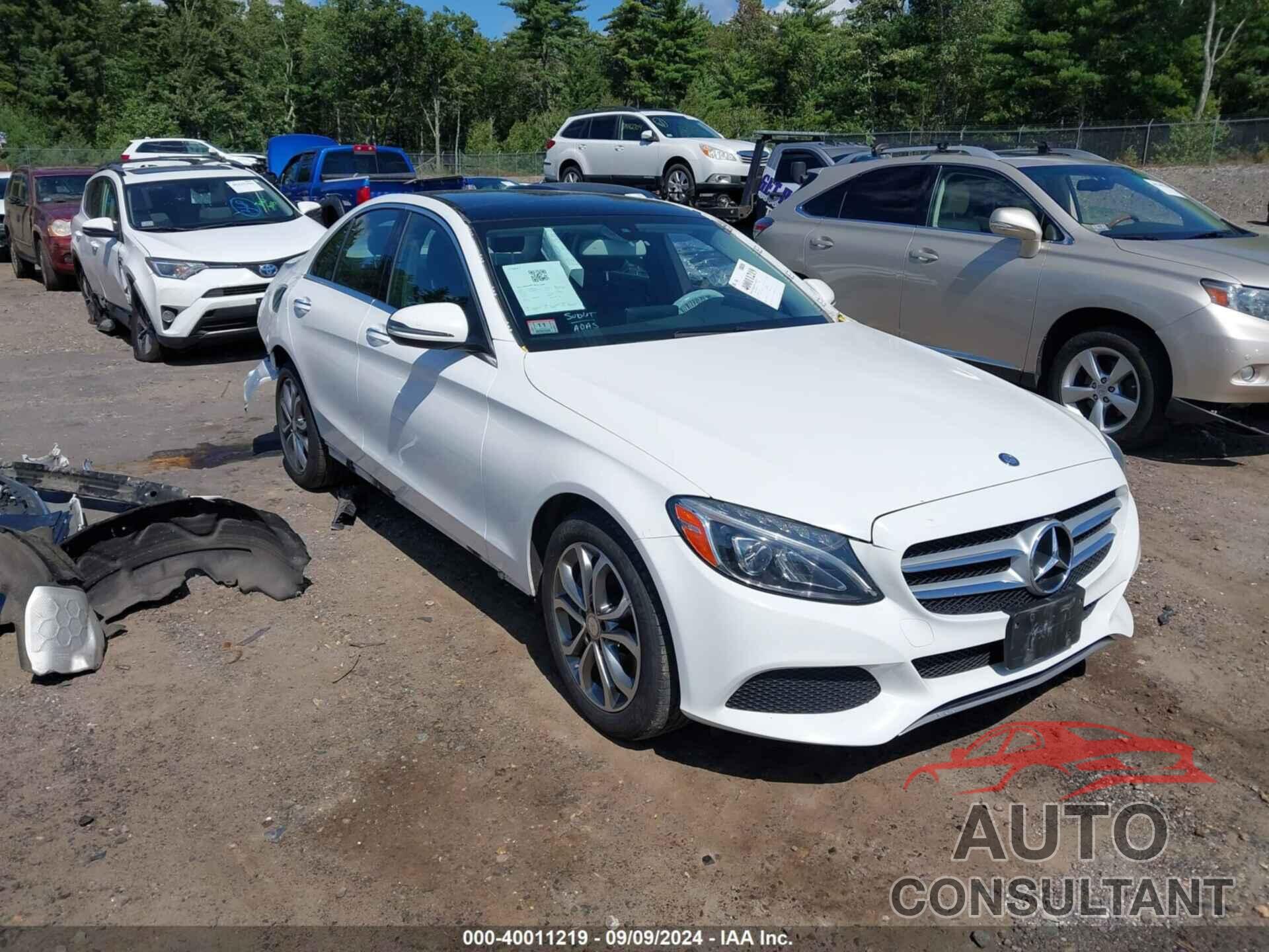 MERCEDES-BENZ C 300 2017 - 55SWF4KB7HU221492