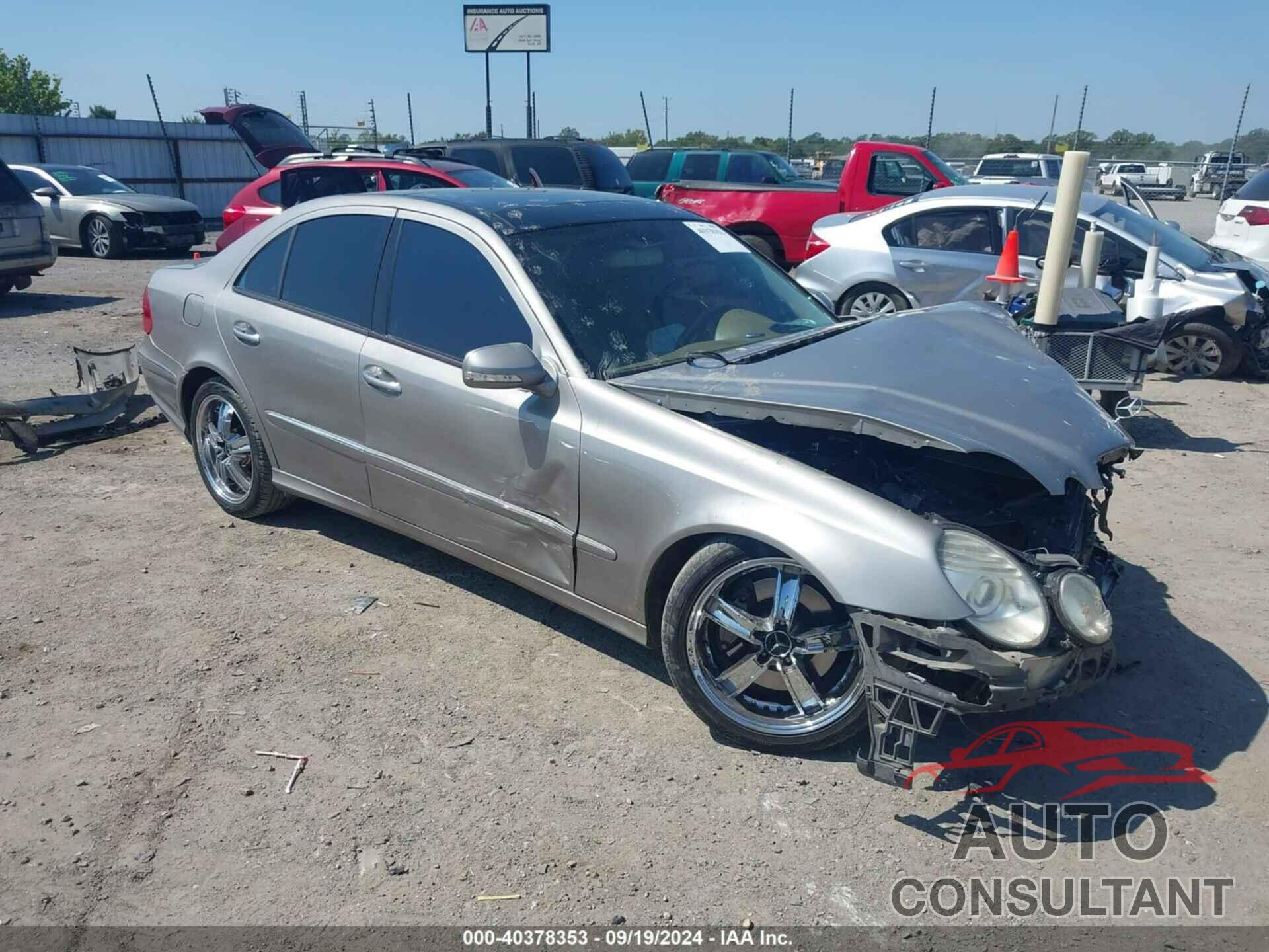 MERCEDES-BENZ E 550 2009 - WDBUF72X89B396536