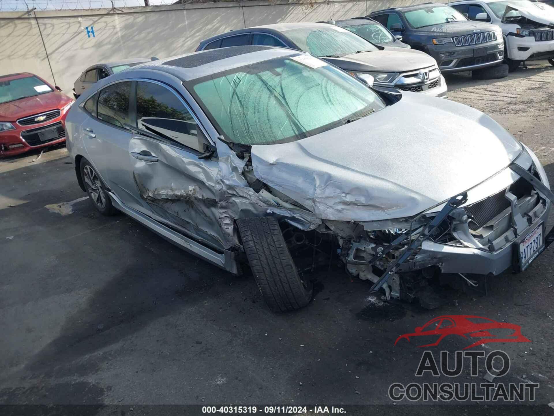 HONDA CIVIC 2017 - 2HGFC2F77HH575416
