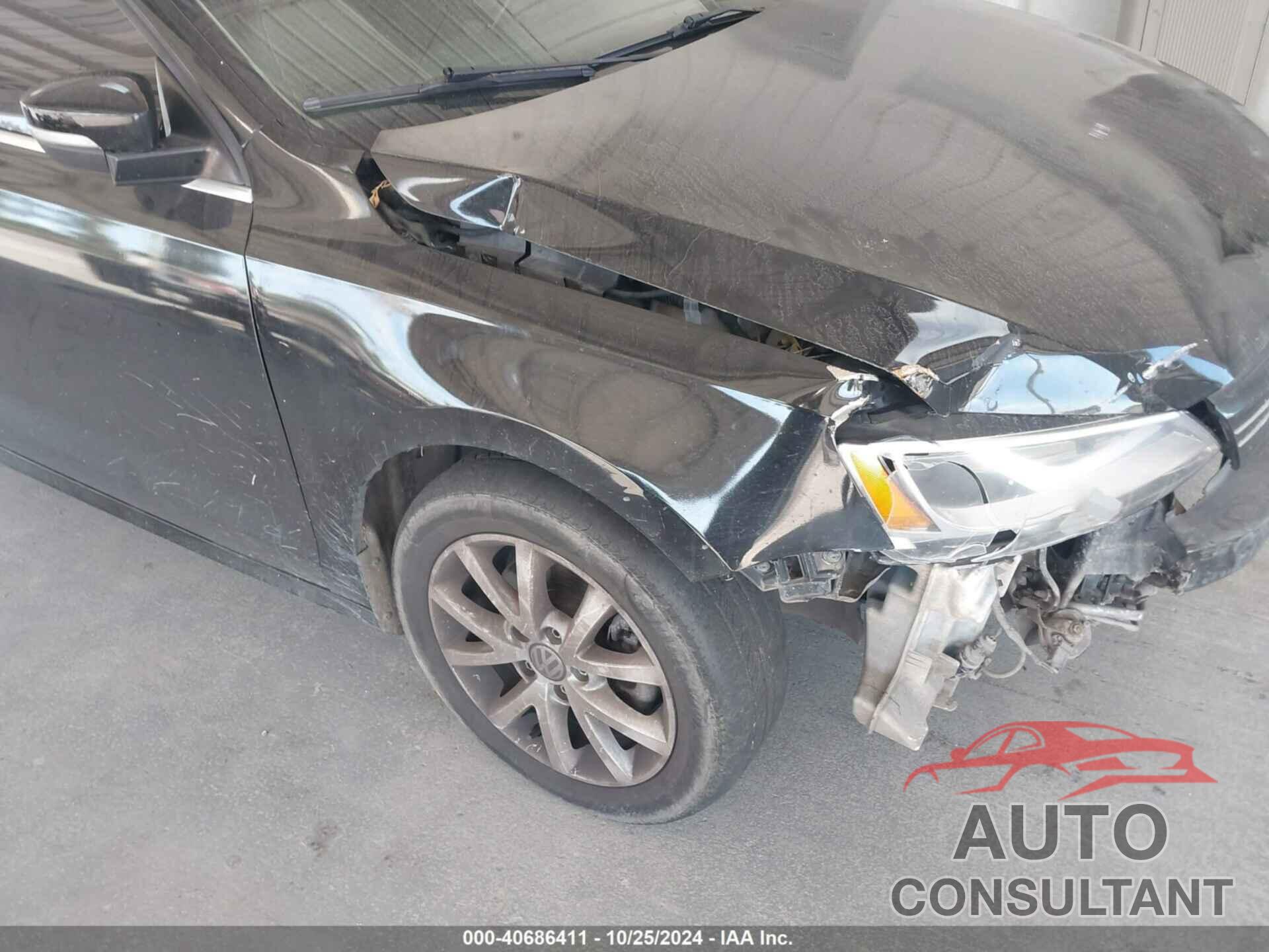 VOLKSWAGEN JETTA 2013 - 3VWDP7AJ7DM304830