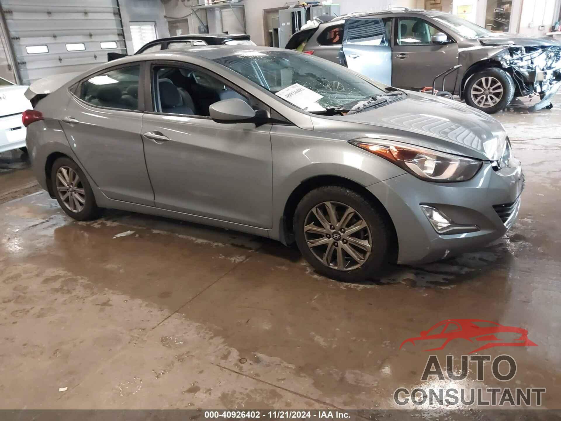 HYUNDAI ELANTRA 2016 - KMHDH4AEXGU544791