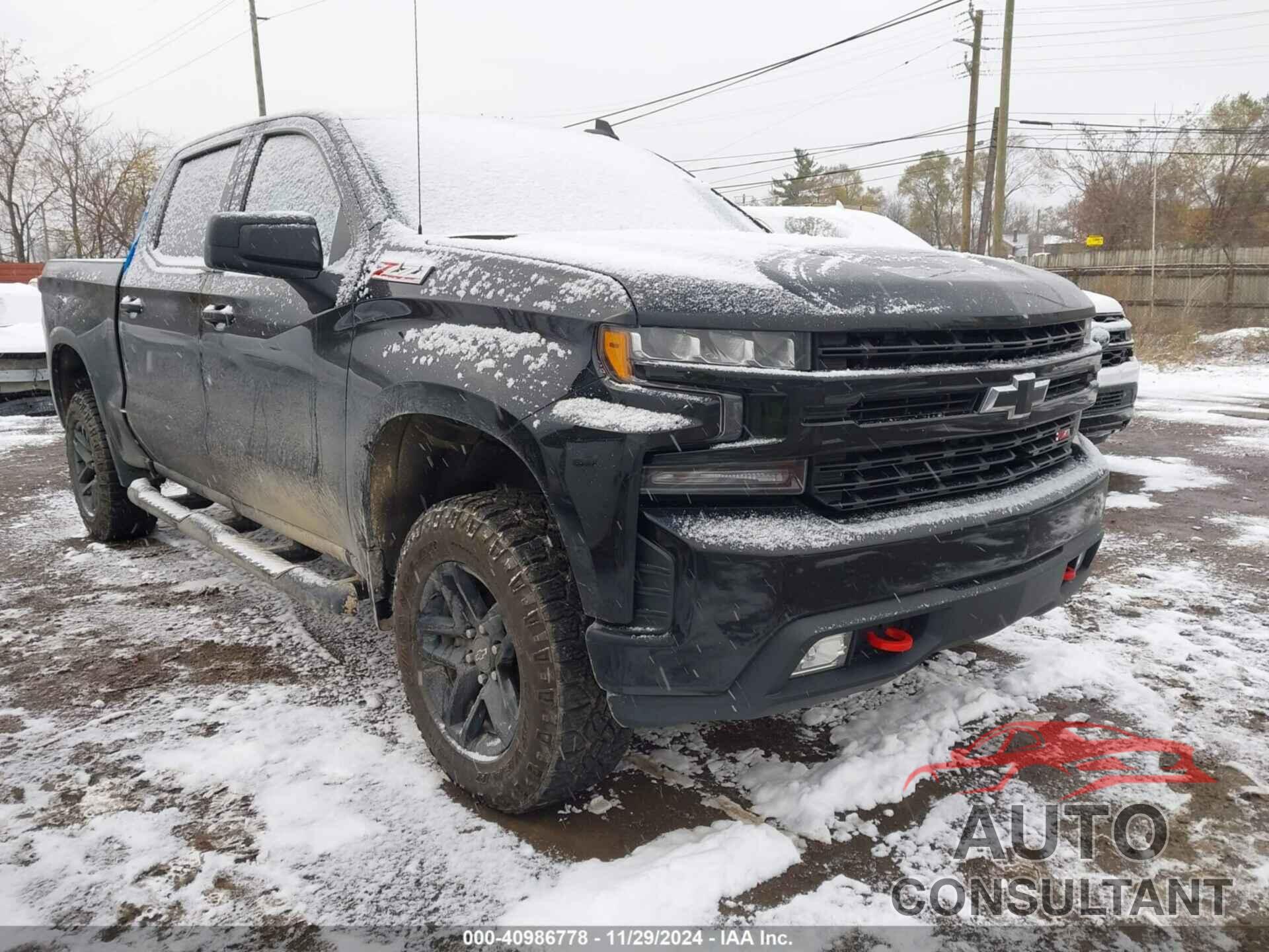 CHEVROLET SILVERADO 1500 2020 - 1GCPYFEDXLZ345848