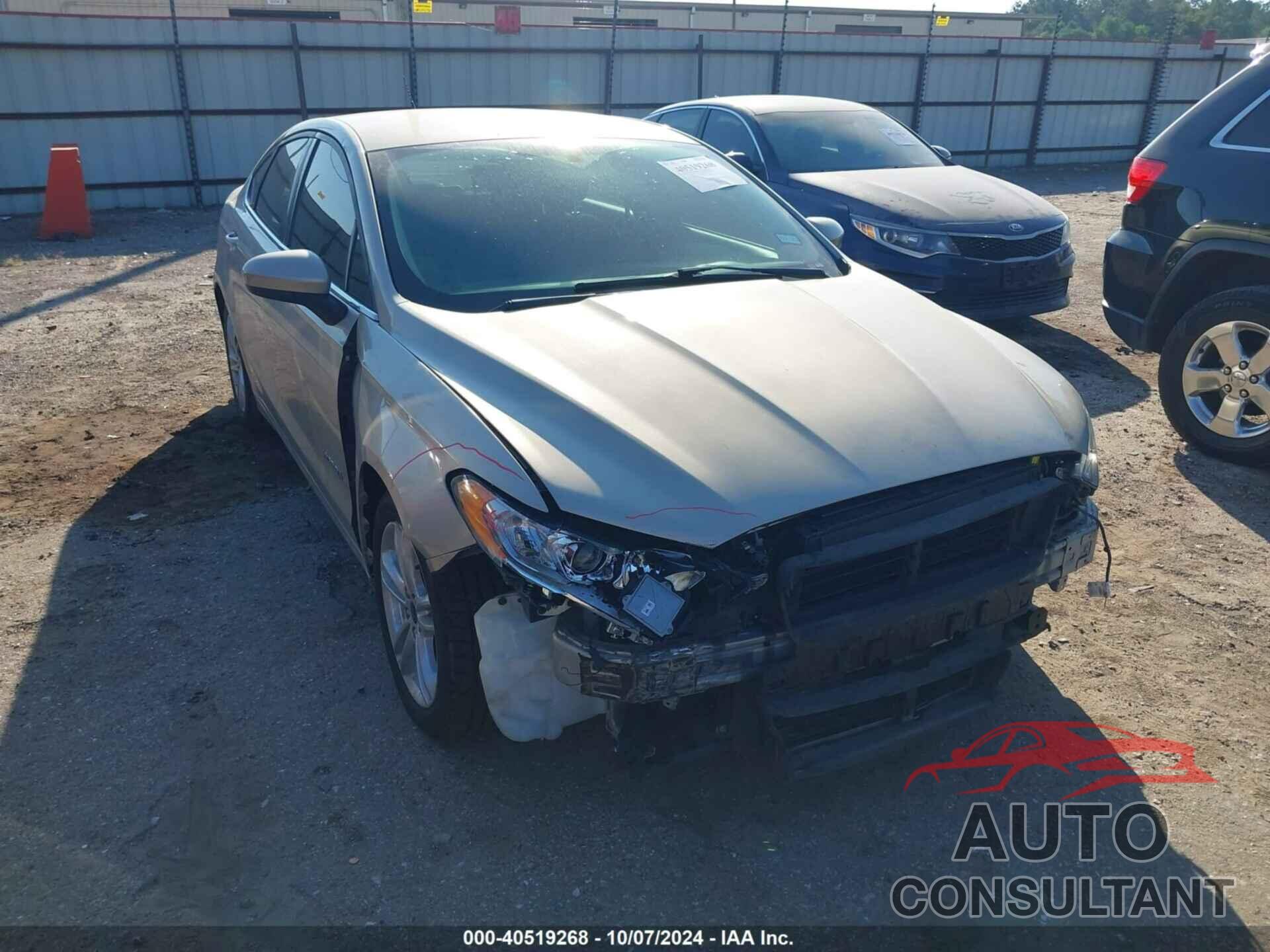 FORD FUSION HYBRID 2018 - 3FA6P0LU5JR248742