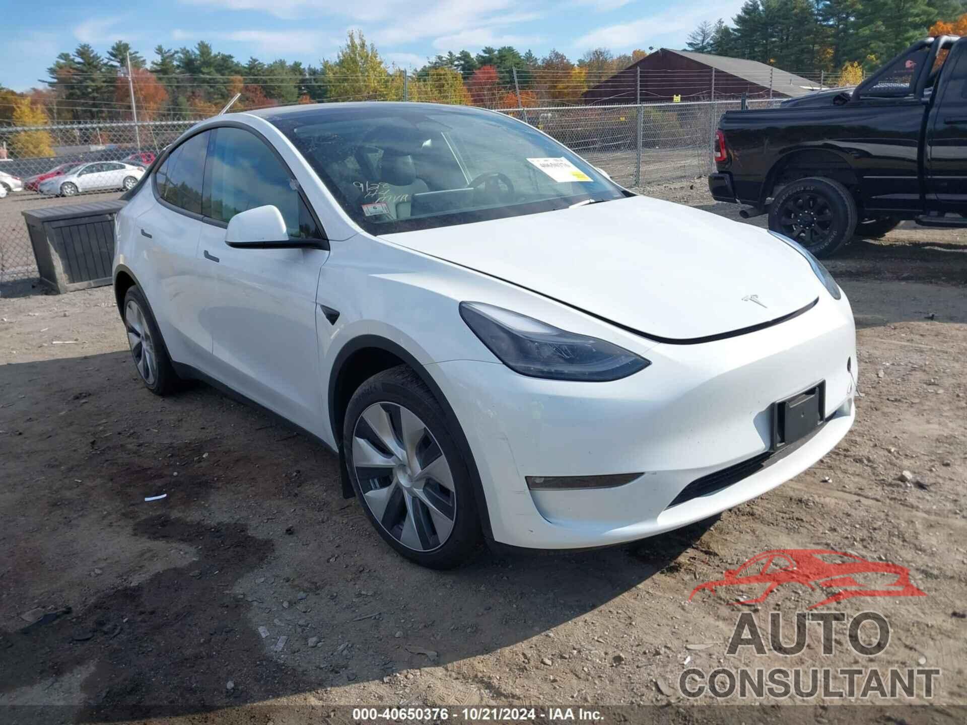 TESLA MODEL Y 2023 - 7SAYGDEE9PF671031